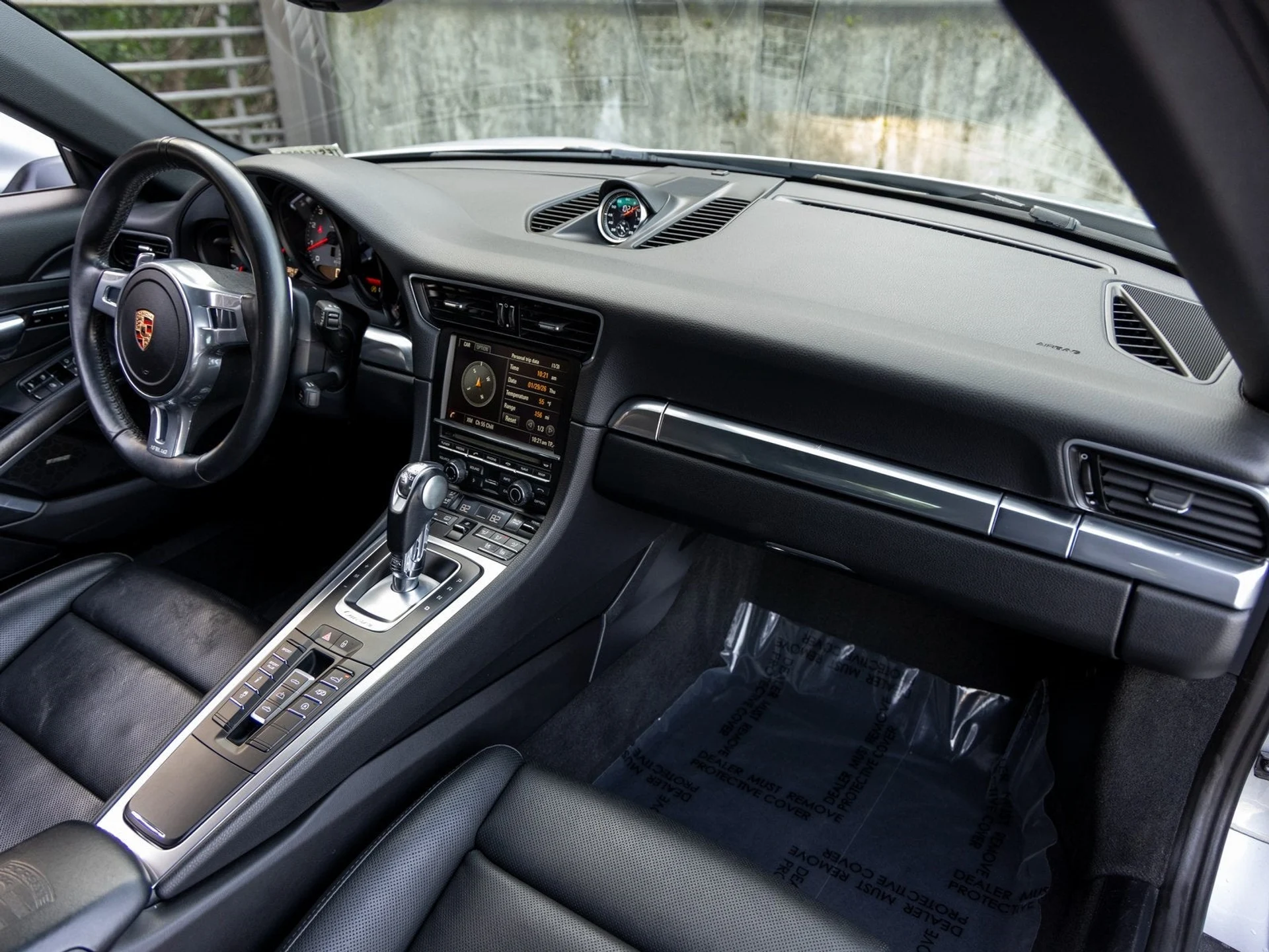 mph049_2113567534_50_693fd40aa4