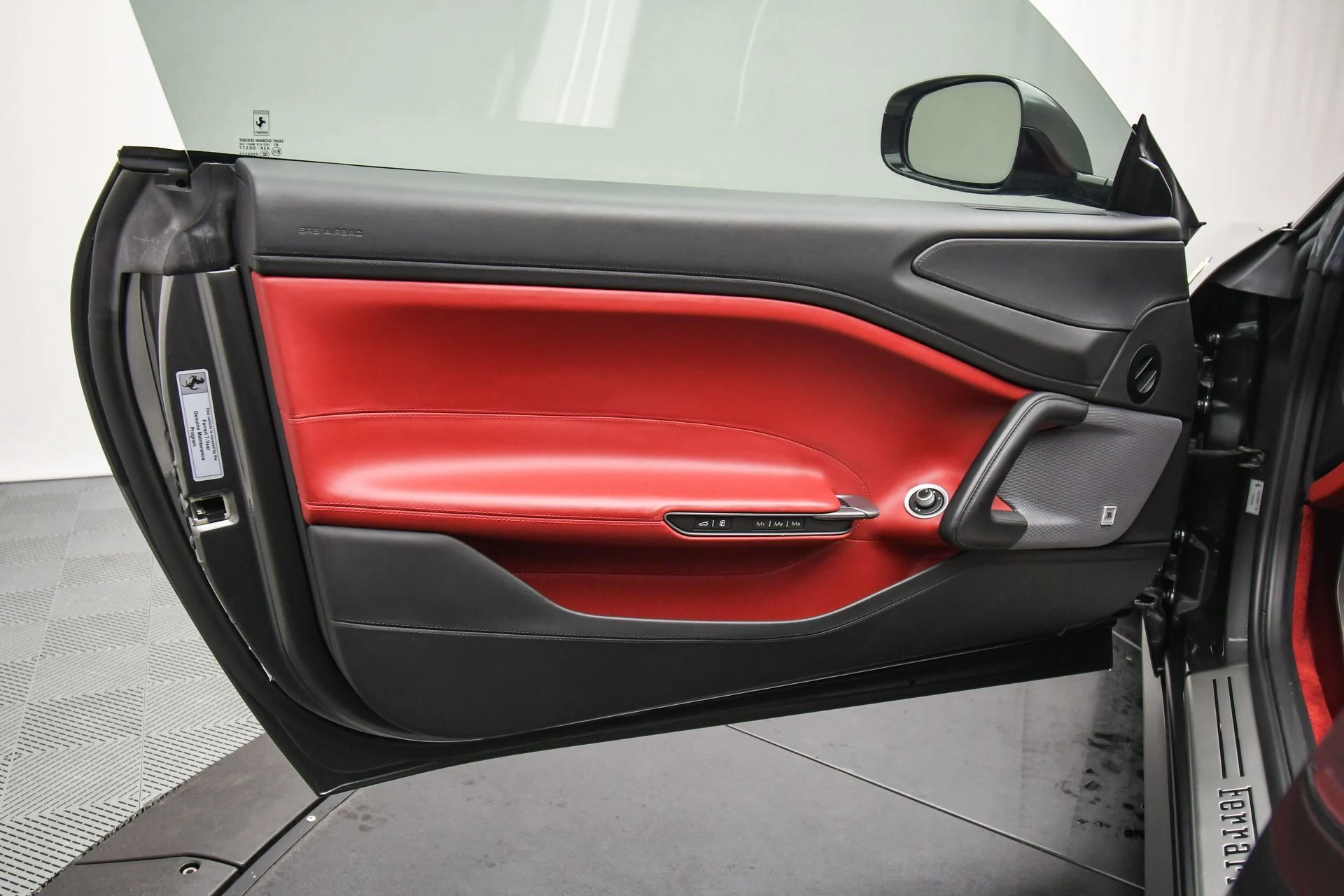 mph049_2121717871_5acdd6a164504973b9a4cf37ecdd16df_03dc838f19