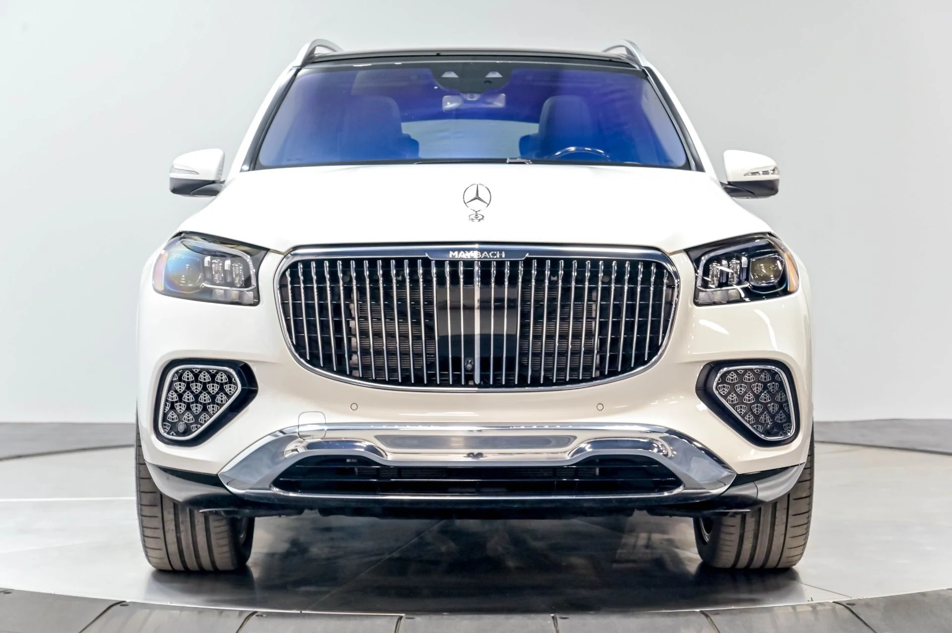 mph049_2125235001_Used_2024_Mercedes_Benz_GLS_Maybach_GLS_600_4_MATIC_1780345753_743f45f29f