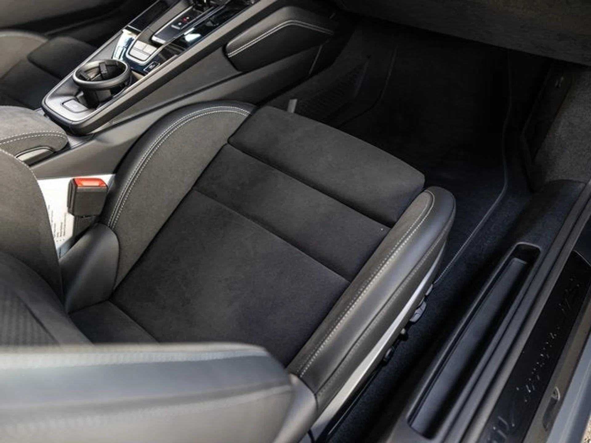 mph049_2128422327_50_4aacc852bf