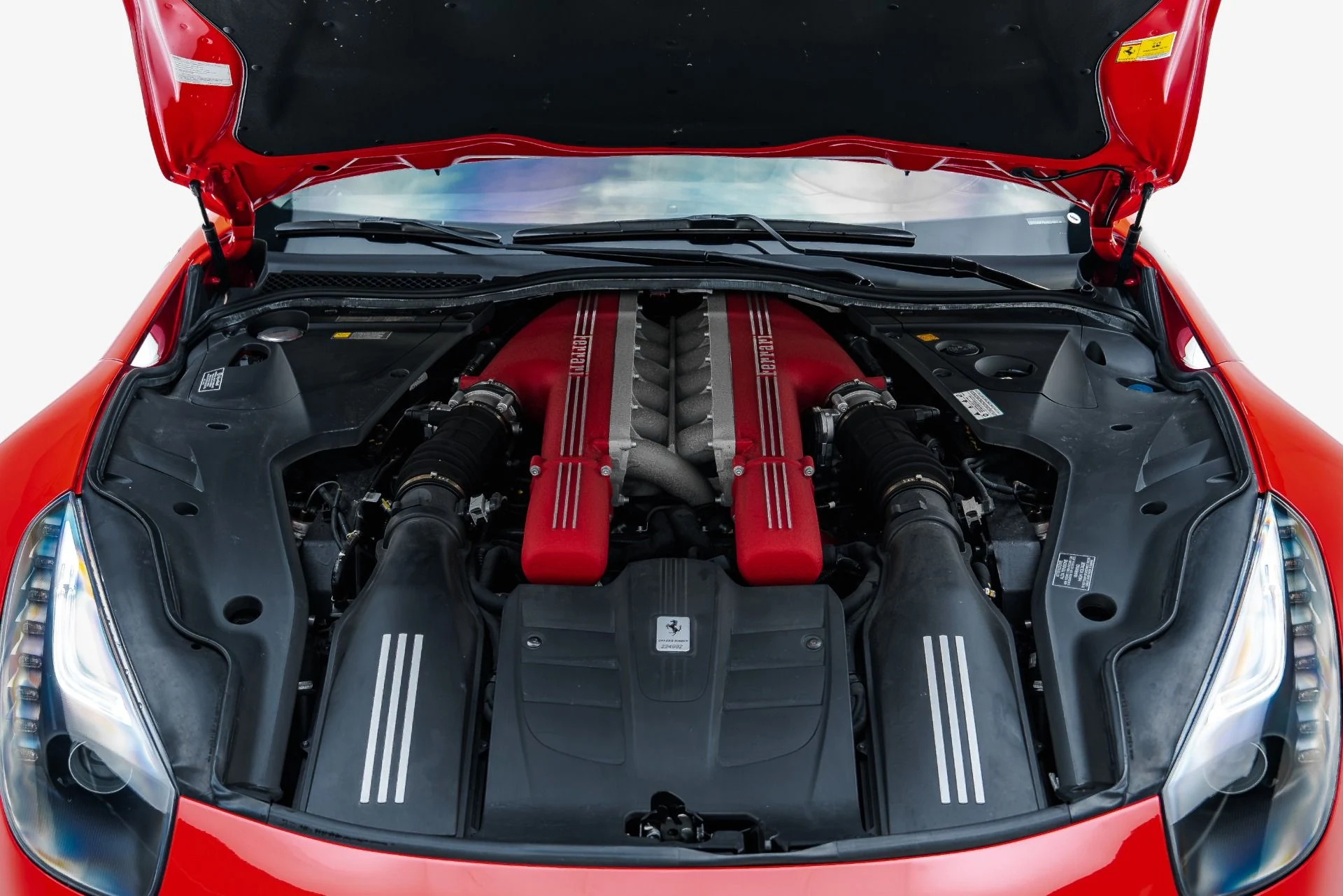 mph049_2153625954_Used_2017_Ferrari_F12berlinetta_1791838746_b227283074