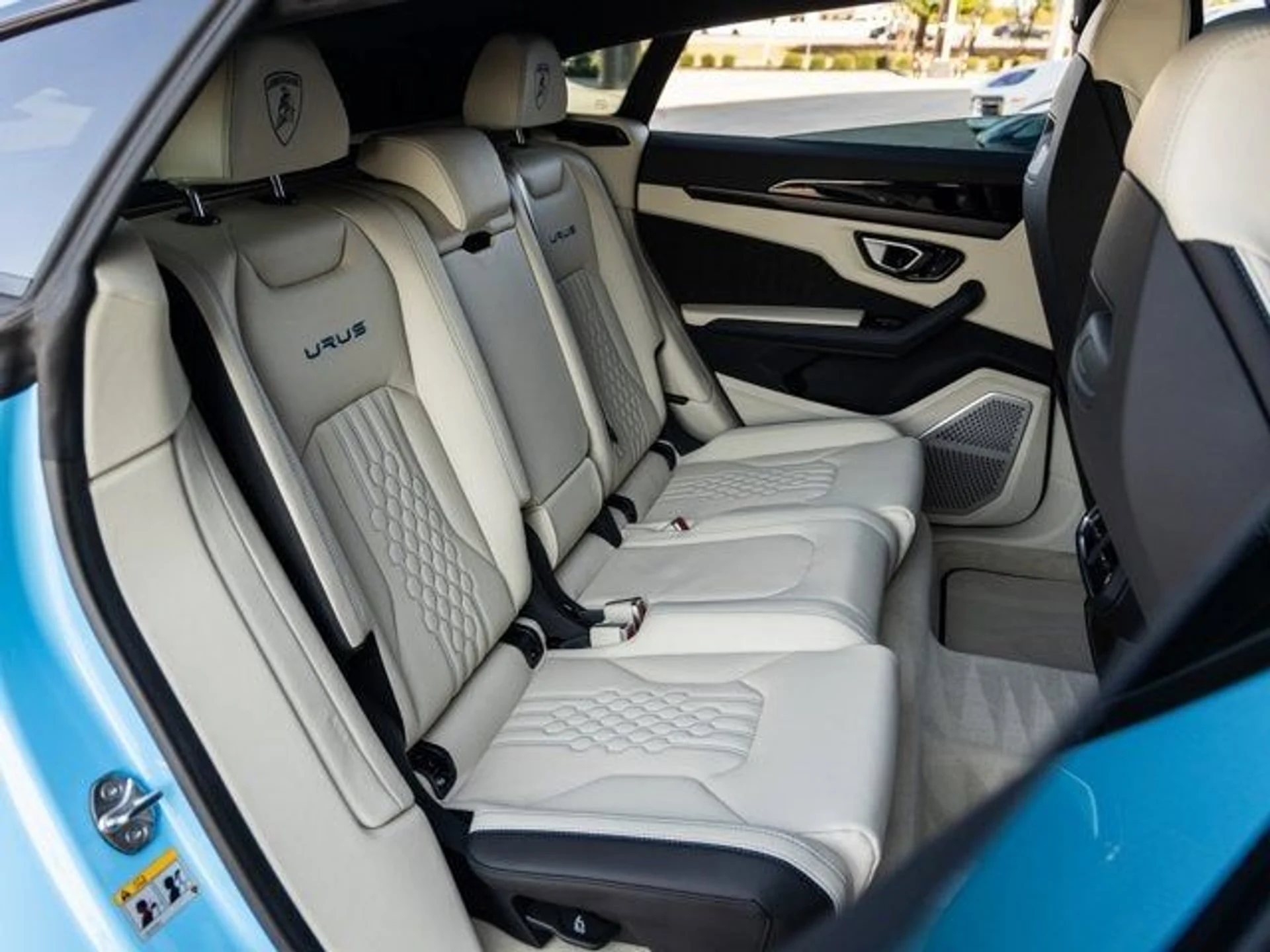 mph049_2179710274_50_1a3ca3c8ad