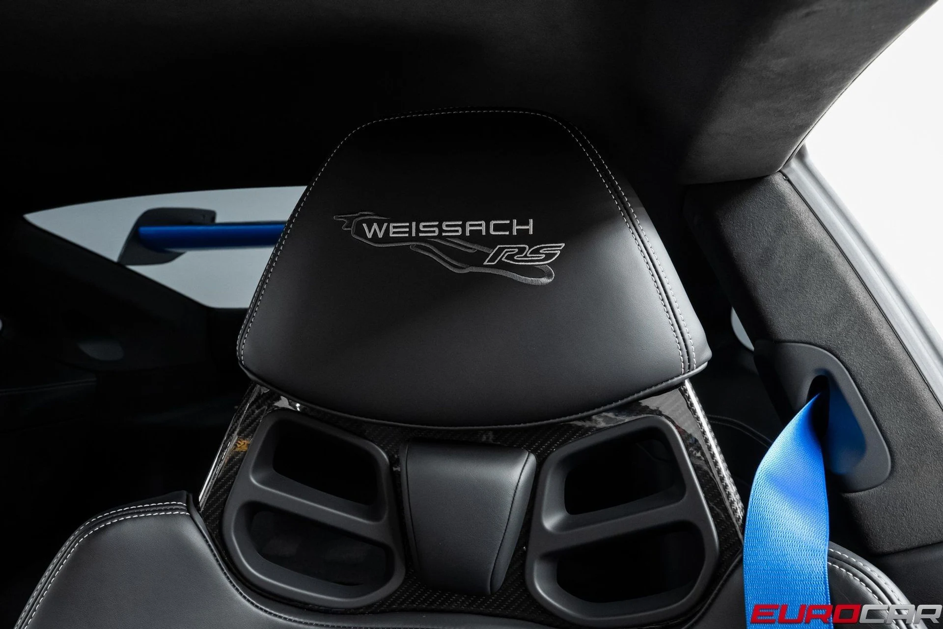 mph049_2184924302_image_50_eeb24aed18