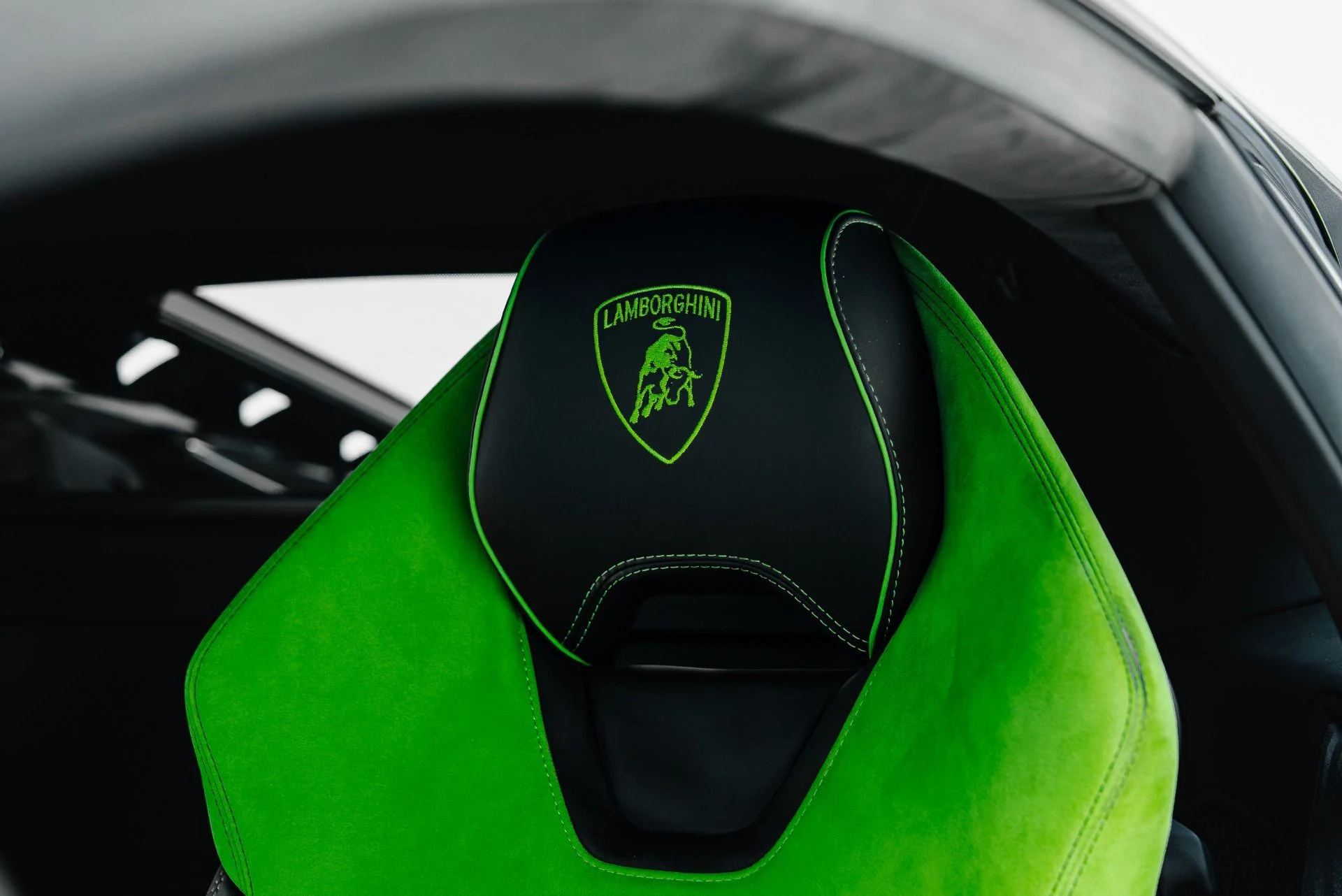 mph049_2187870523_Used_2021_Lamborghini_Huracan_VF_Supercharged_EVO_1789669163_1587dd547f