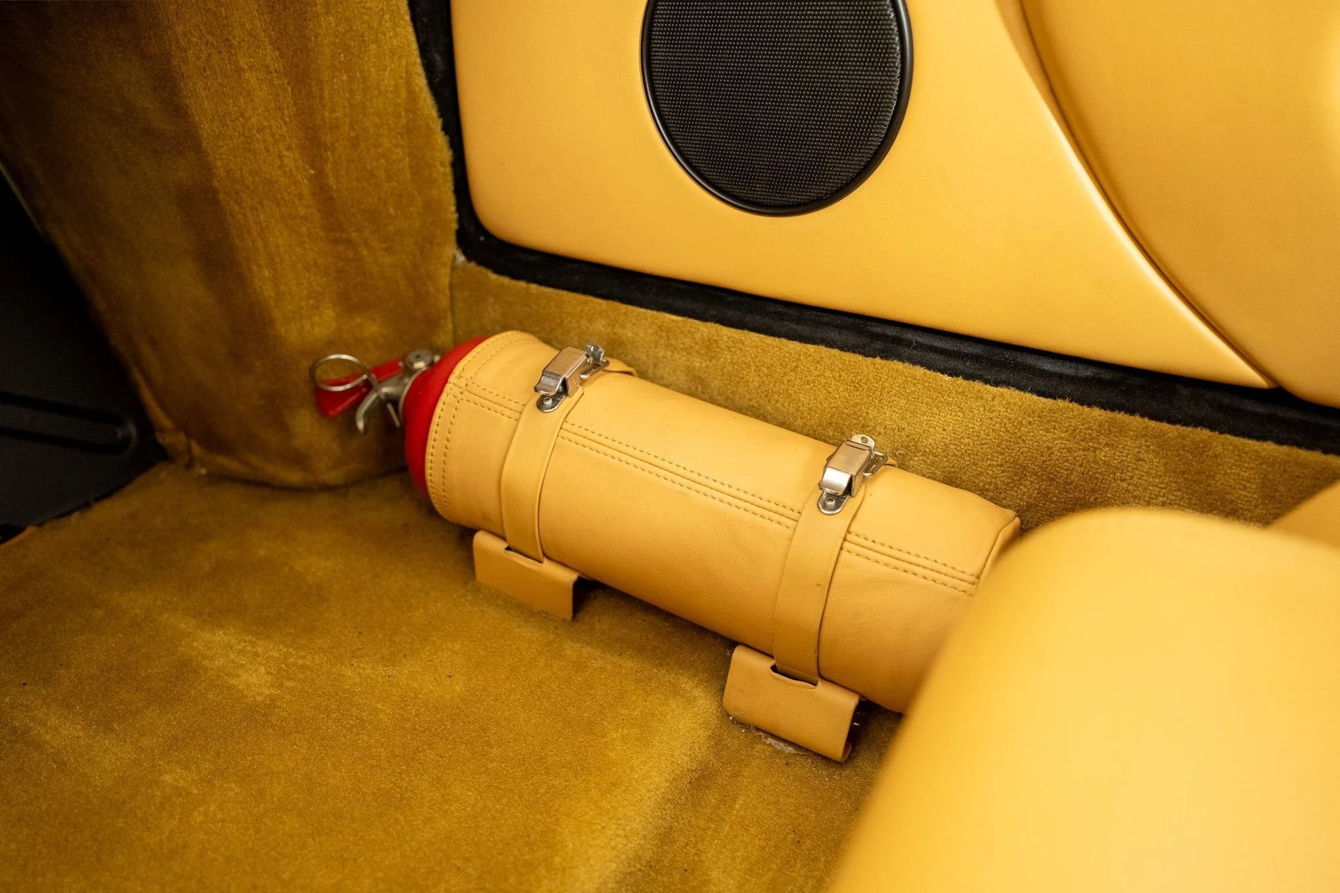 mph049_2191872781_5b4c0d0ac143421792988da5ca147819_17d5ab0a32