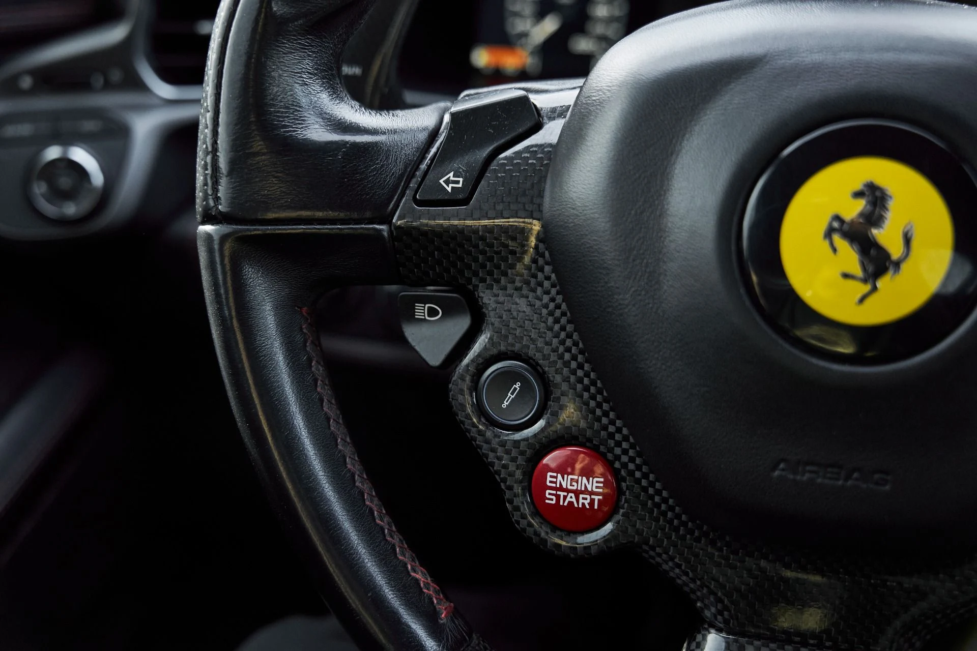 mph049_2206347012_Used_2012_Ferrari_458_Italia_Base_1766458204_70cf7ebe96