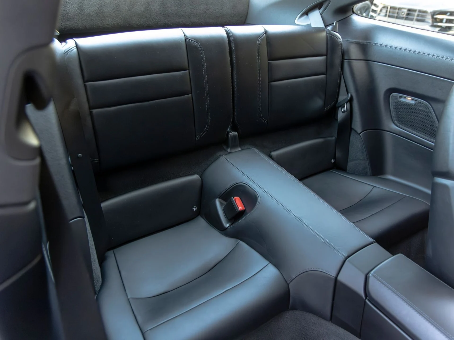 mph049_221027504_50_2b02e425c6