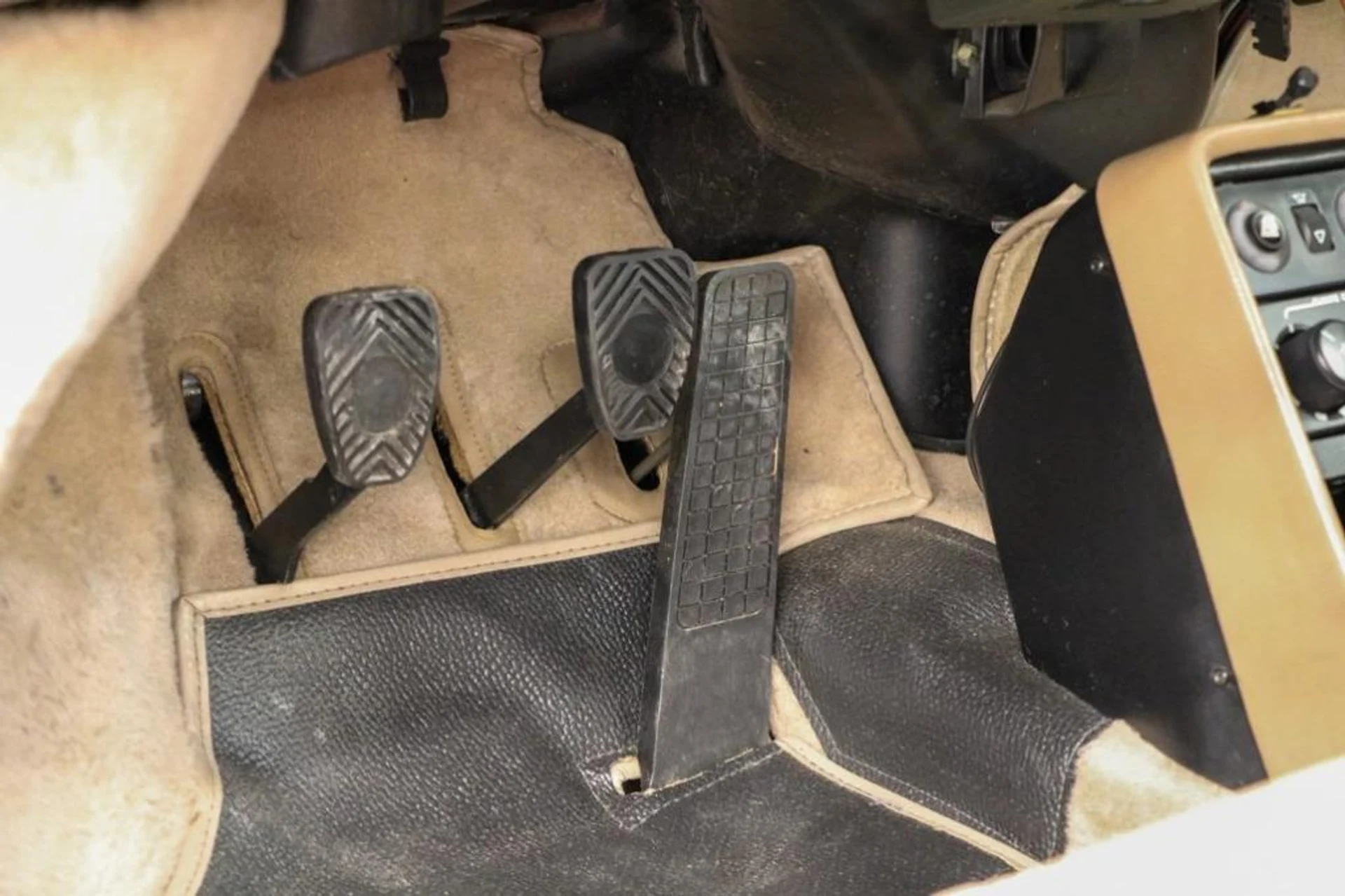 mph049_2217716656_E_Kr_c_WN_KCQ_c02_Ku2_LS_1_HZ_Us4_e2aa30e5a6