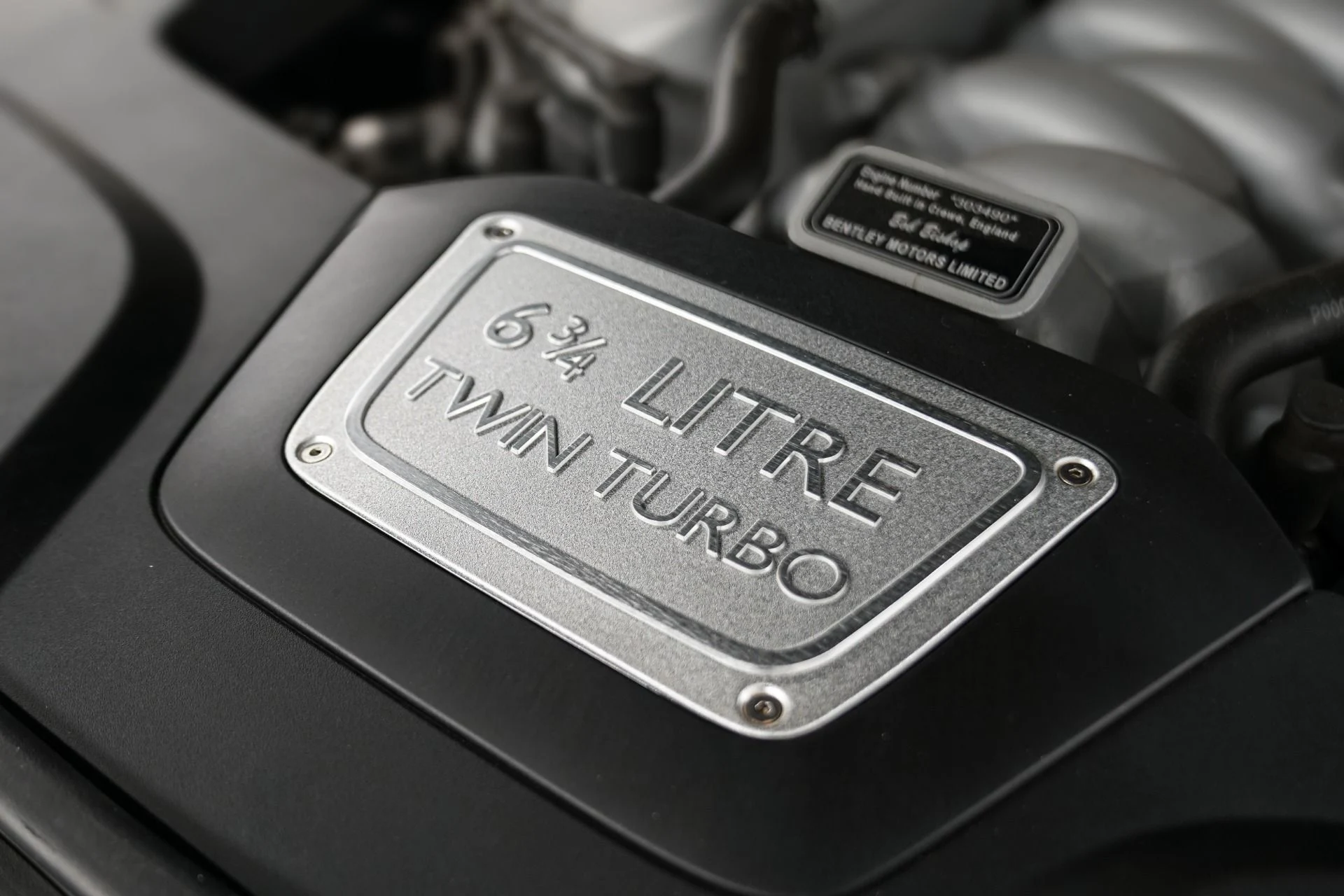 mph049_2255474312_Used_2013_Bentley_Mulsanne_1769559268_c5df20723b