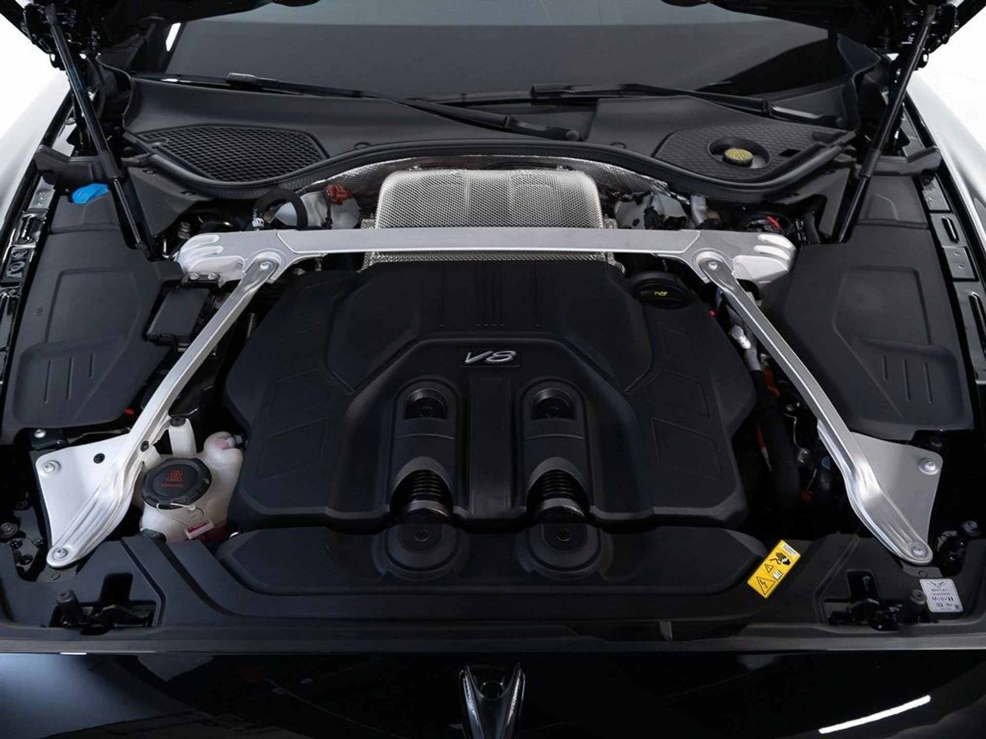 mph049_225730553_85cc07d6b9cccf3833c6f89a1ff4e282_b4d7f9fb18