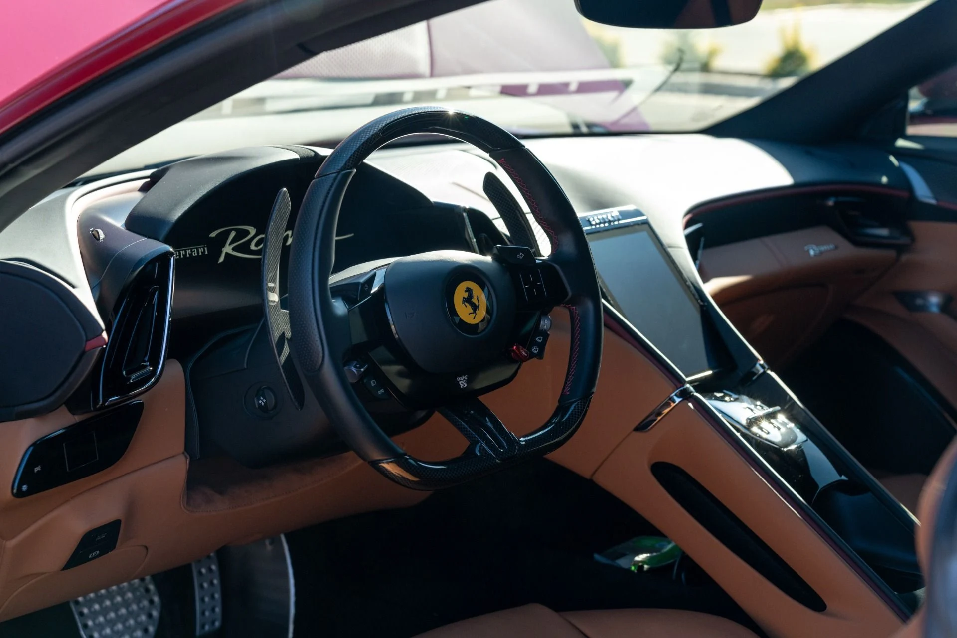 mph049_2262308922_Used_2022_Ferrari_Roma_1780679445_198096f2f5