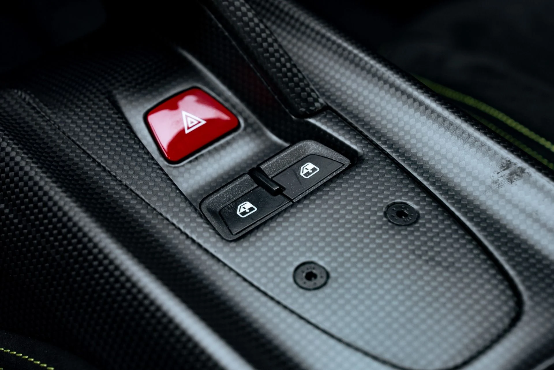 mph049_2266208858_Used_2017_Ferrari_F12tdf_1777334888_43afe78058