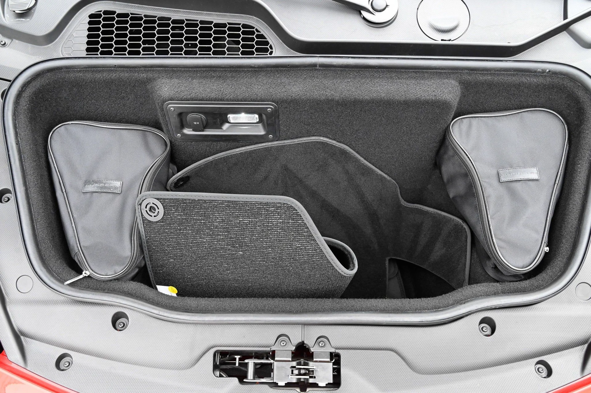 mph049_2268236609_c01c33c8f62144478e44133aecbf98ad_f5697b5c75