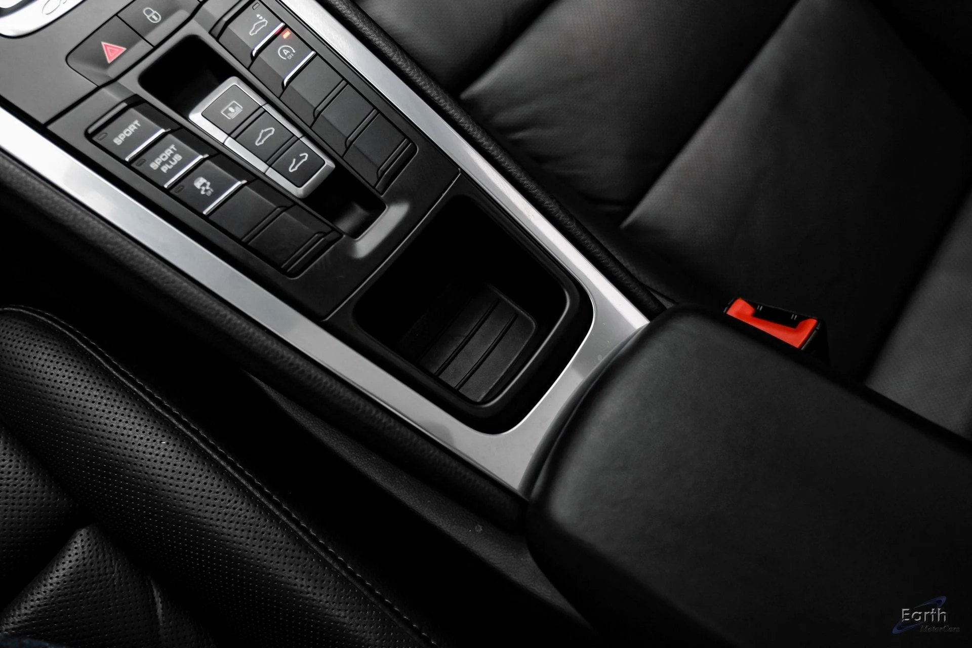 mph049_2269457453_711795b6a0ff597c2b2b83118aea0d62x_00f040a5af