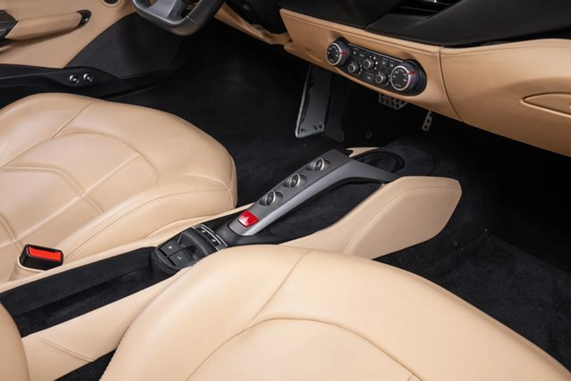 mph049_2276340199_778854b7ca308f770f88c80f130d4507x_2ae48a0ad5