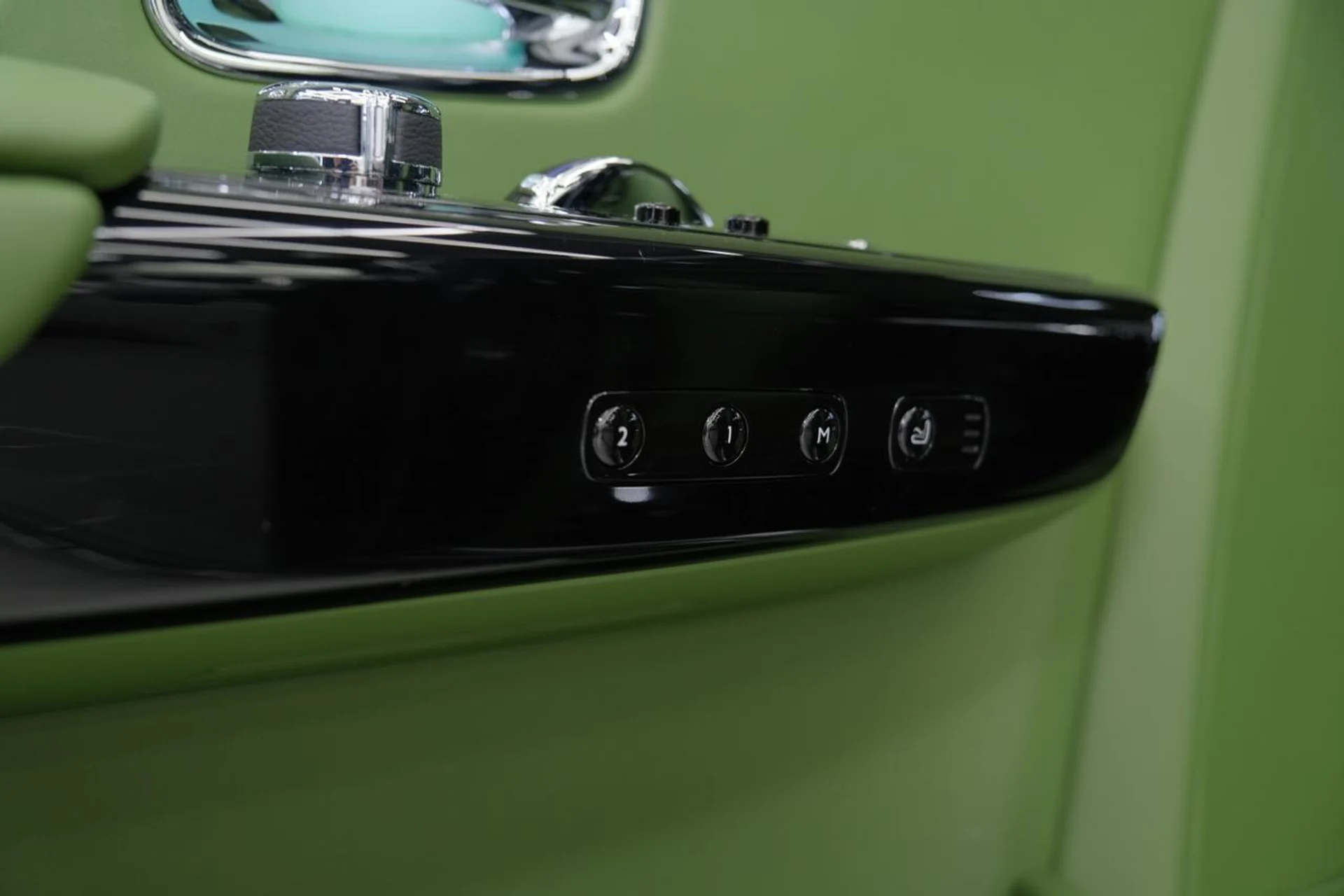 mph049_2279042366_72cca4d40fccfa4c85a76c4e94ee2b40_8186e7f2b0