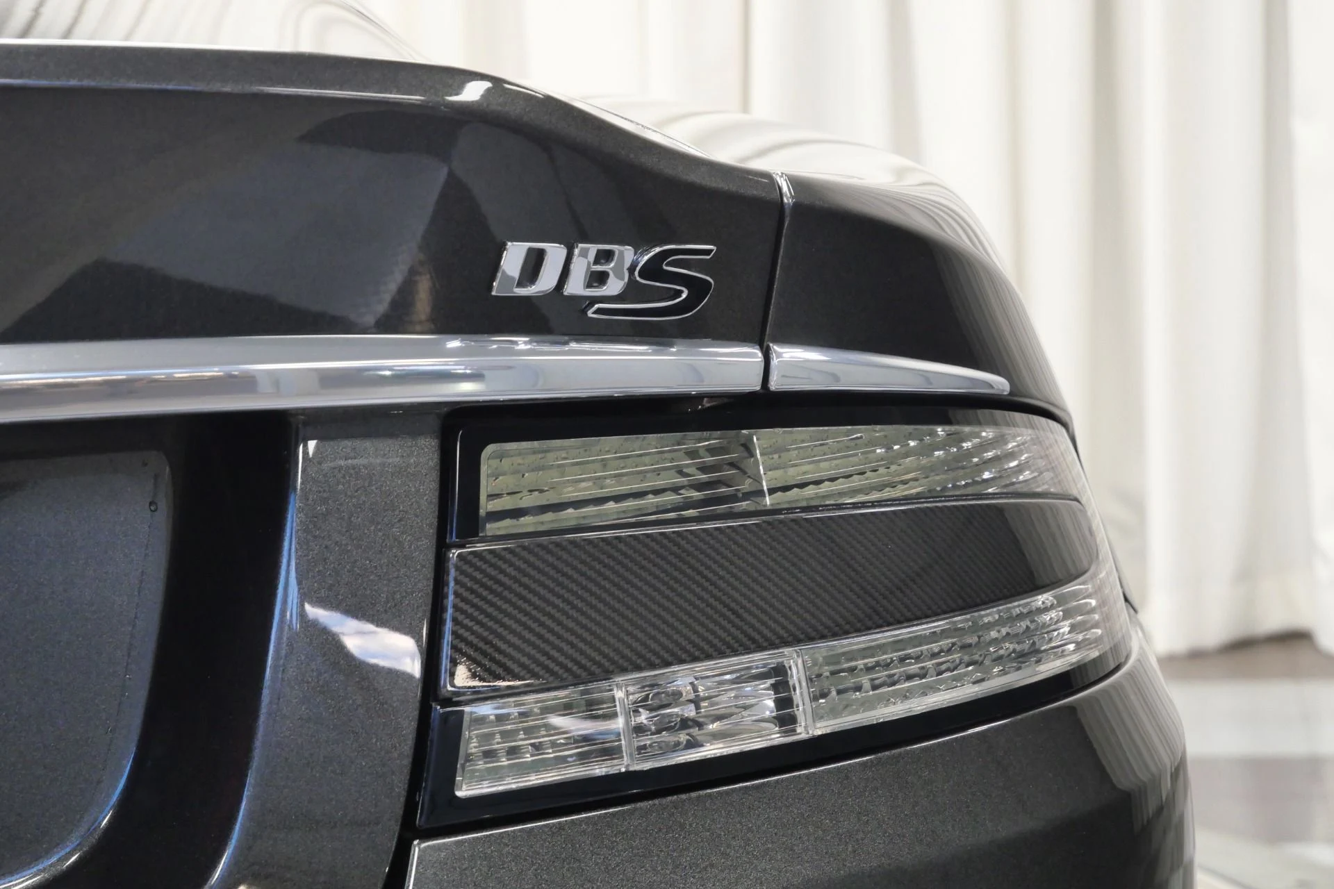 mph049_2326645827_Used_2012_Aston_Martin_DBS_Carbon_Edition_1761154594_ae88812666
