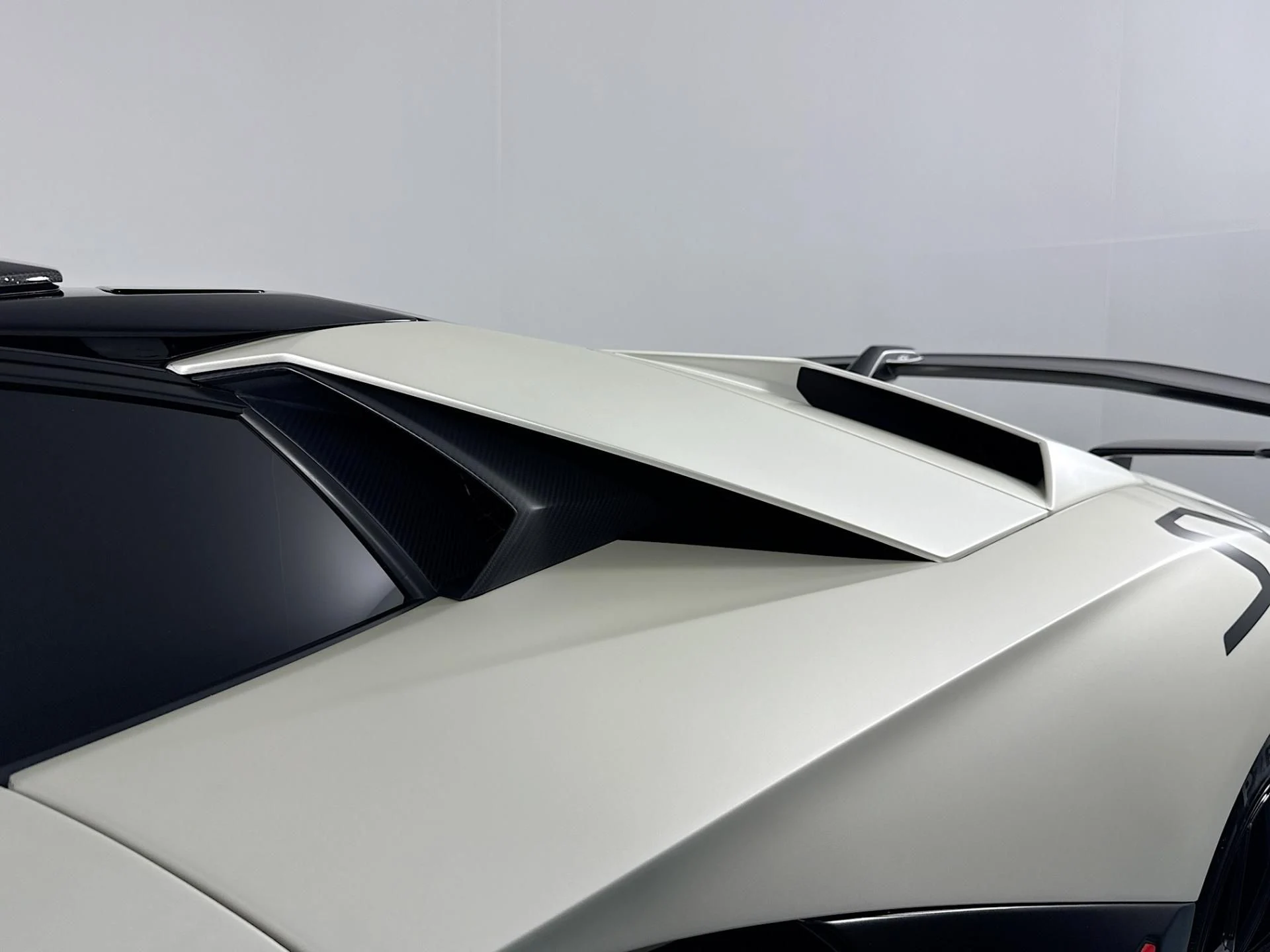 mph049_2336532948_Used_2020_Lamborghini_Aventador_LP_770_4_SVJ_Roadster_1785777176_b289c3dc61
