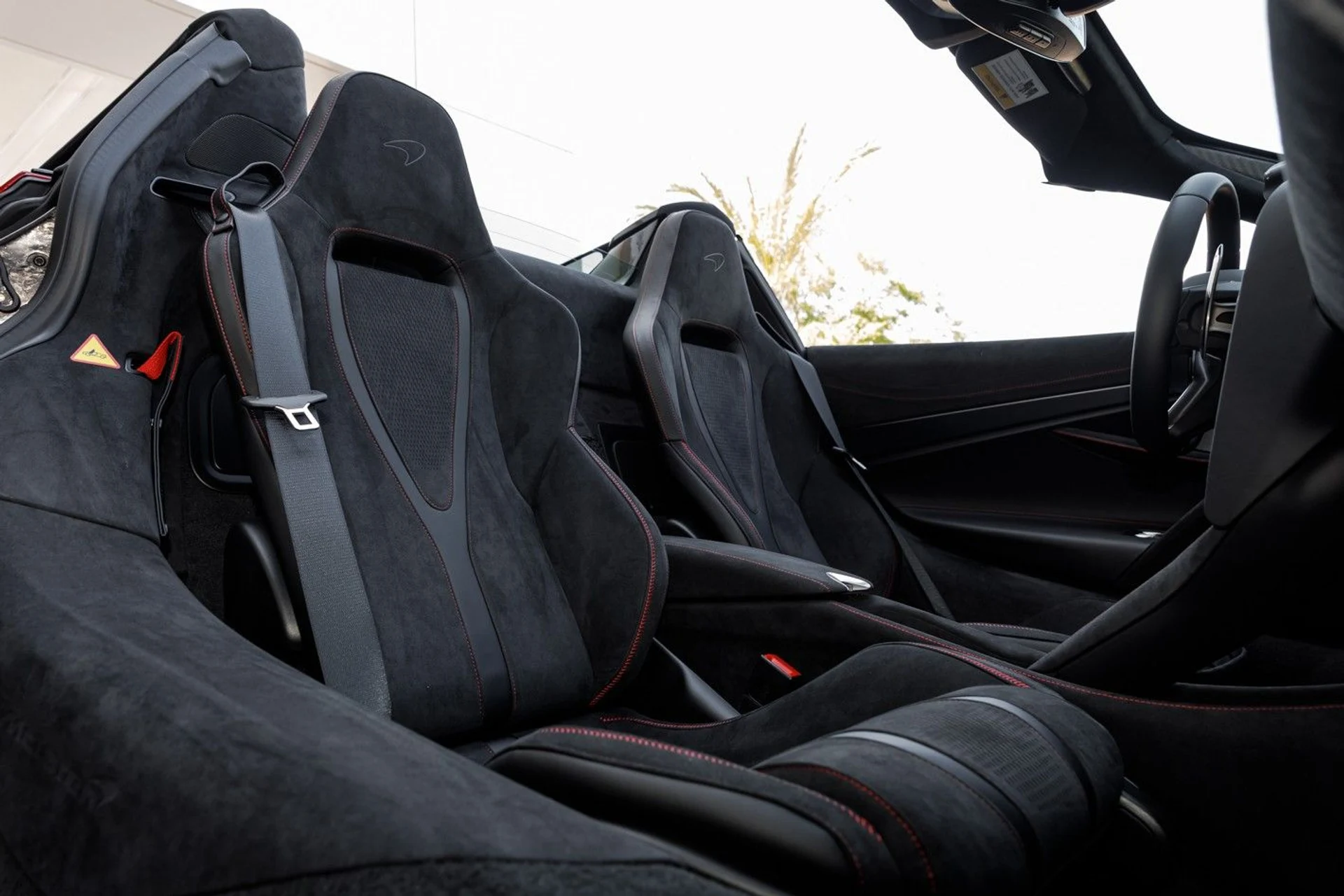 mph049_2347146826_677_p69_l_4089dbf237