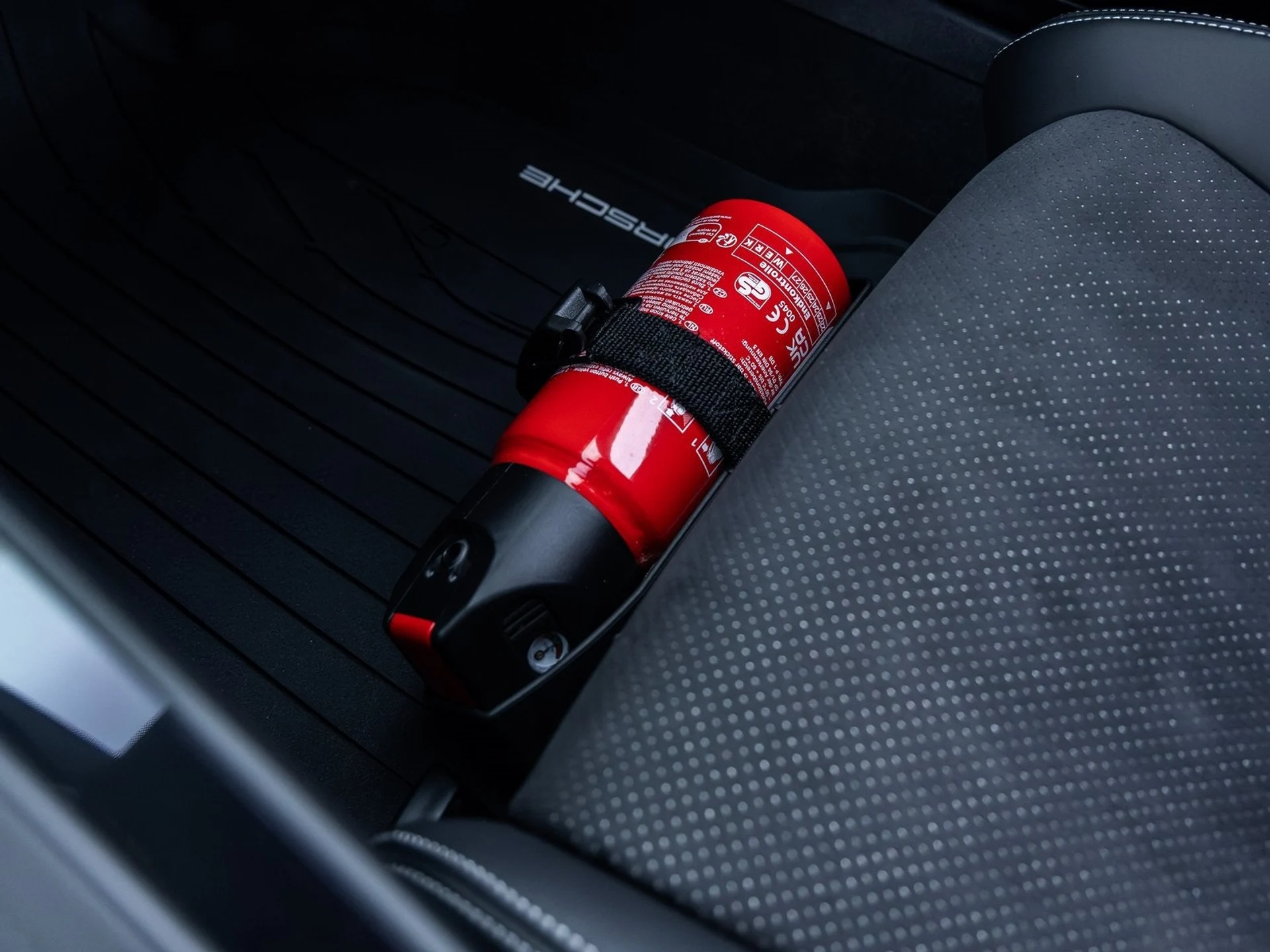 mph049_2361601361_50_c1f709c146