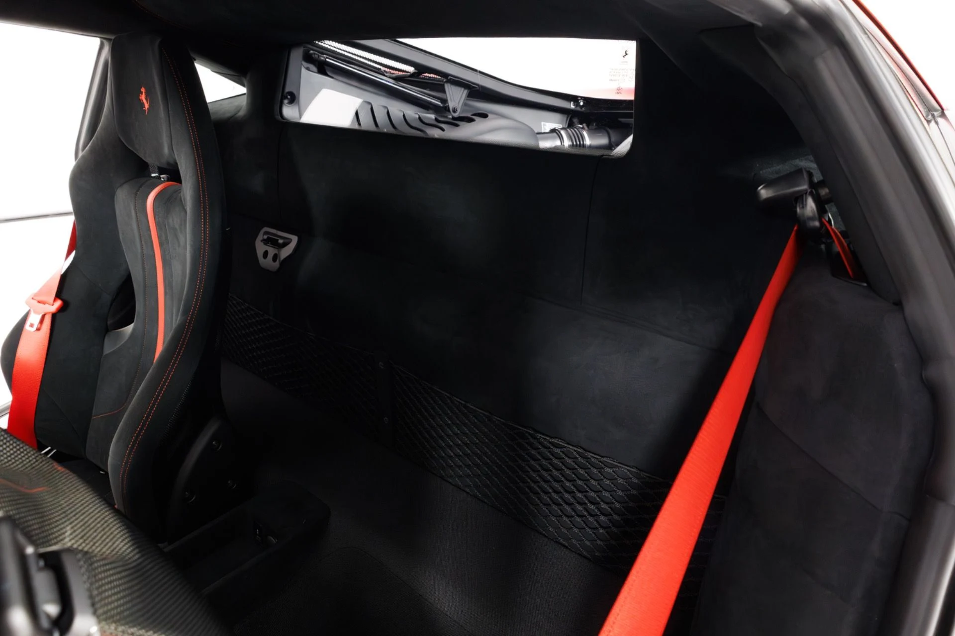 mph049_2362576914_Used_2020_Ferrari_488_Pista_1775511011_bfb104a787