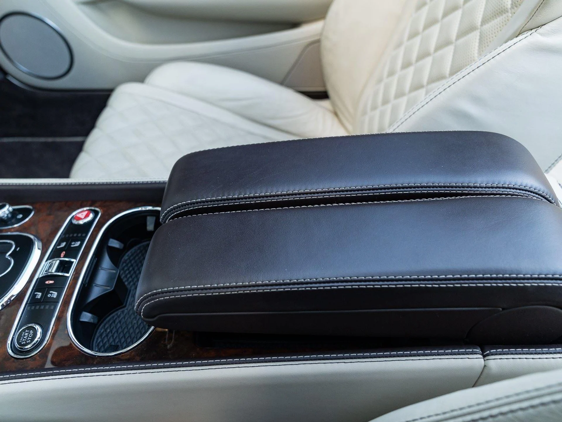 mph049_2362684533_Used_2018_Bentley_Continental_GT_1767952852_a69d53721d