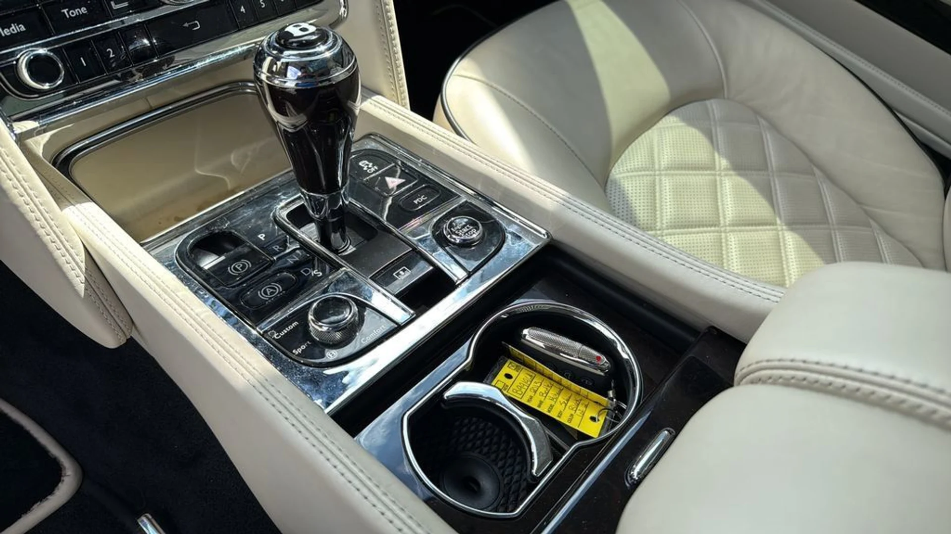 mph049_2392519687_c58b02c57a9e4fd783b14c75defc8008_8329790a07