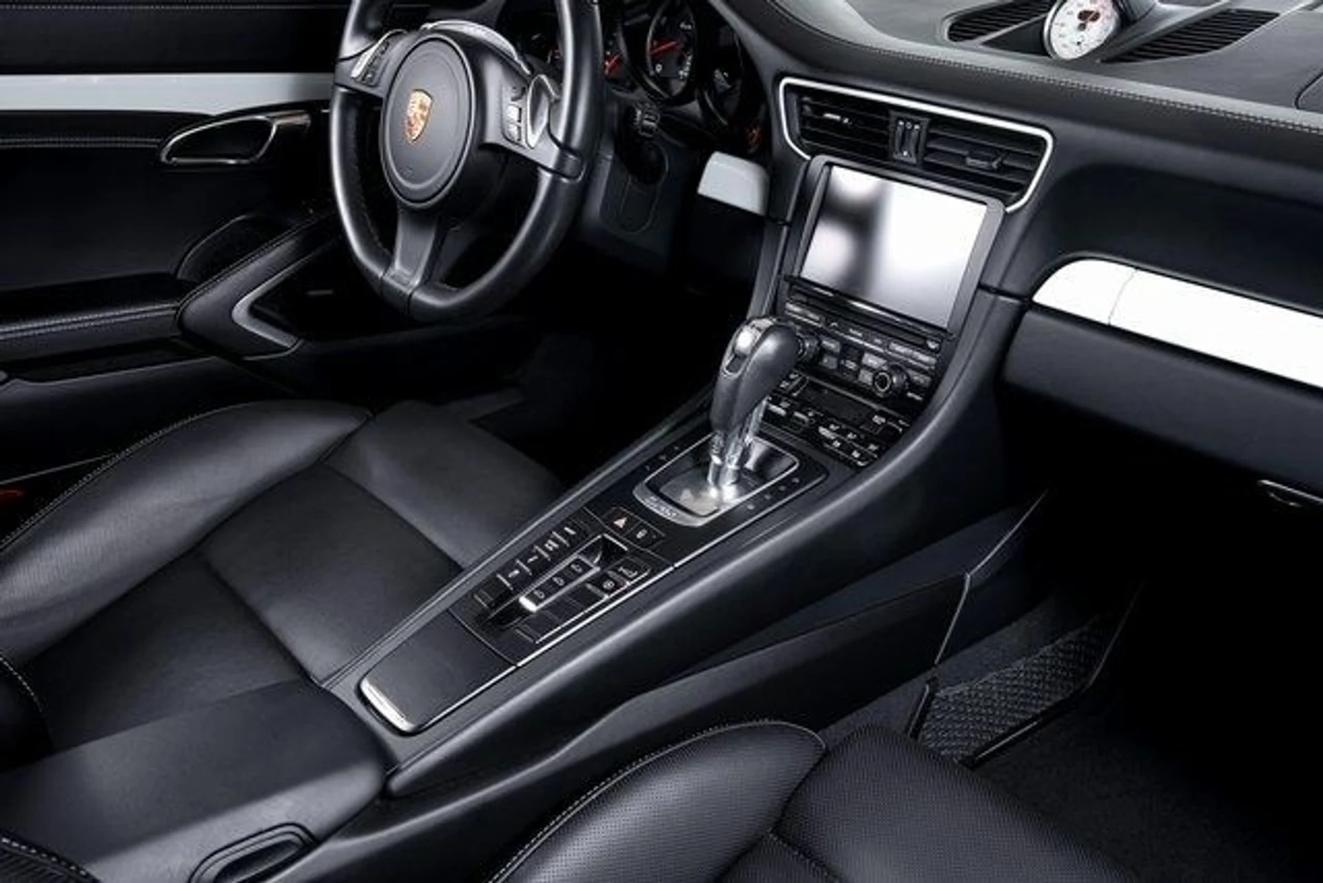 mph049_2431813789_00b92a36175c2174362b13282c401c2cx_a8590c1b7f