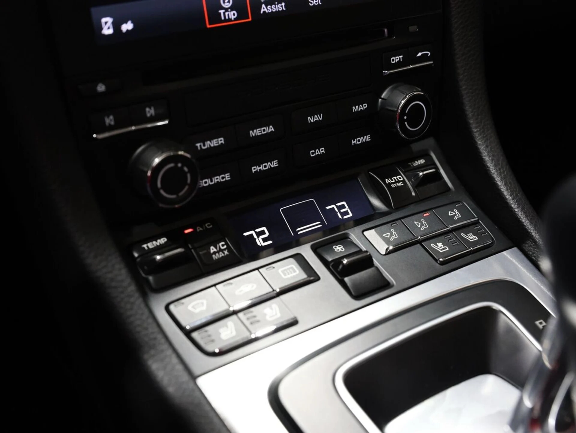 mph049_2456034685_trqxztfs20yvptwvi0elww0go38p_8b88fcc238