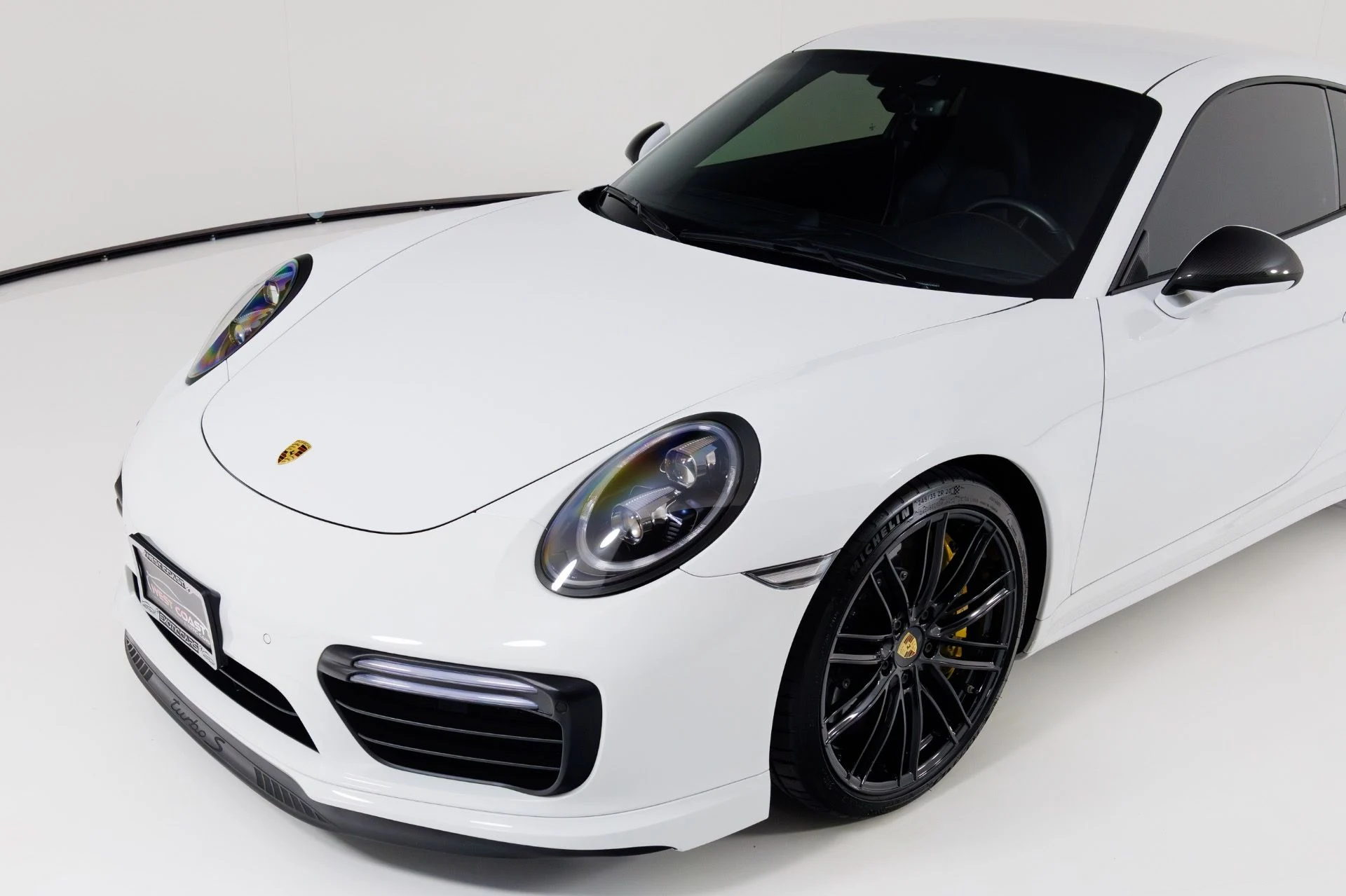 mph049_2470596613_Used_2019_Porsche_911_Turbo_S_1769802425_d0c681e665