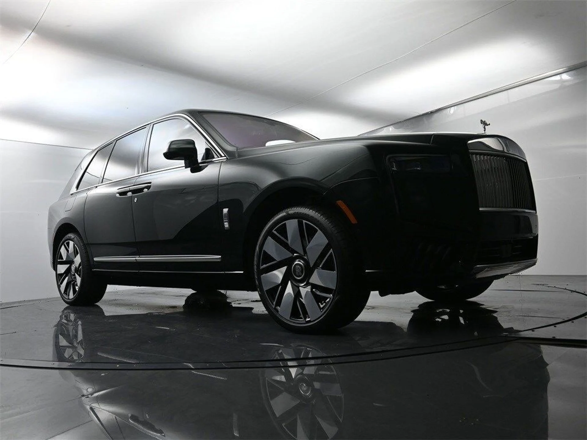 mph049_2477970973_f6e1dd5ff1841ad2599219b85207ea30x_658c5cc45f