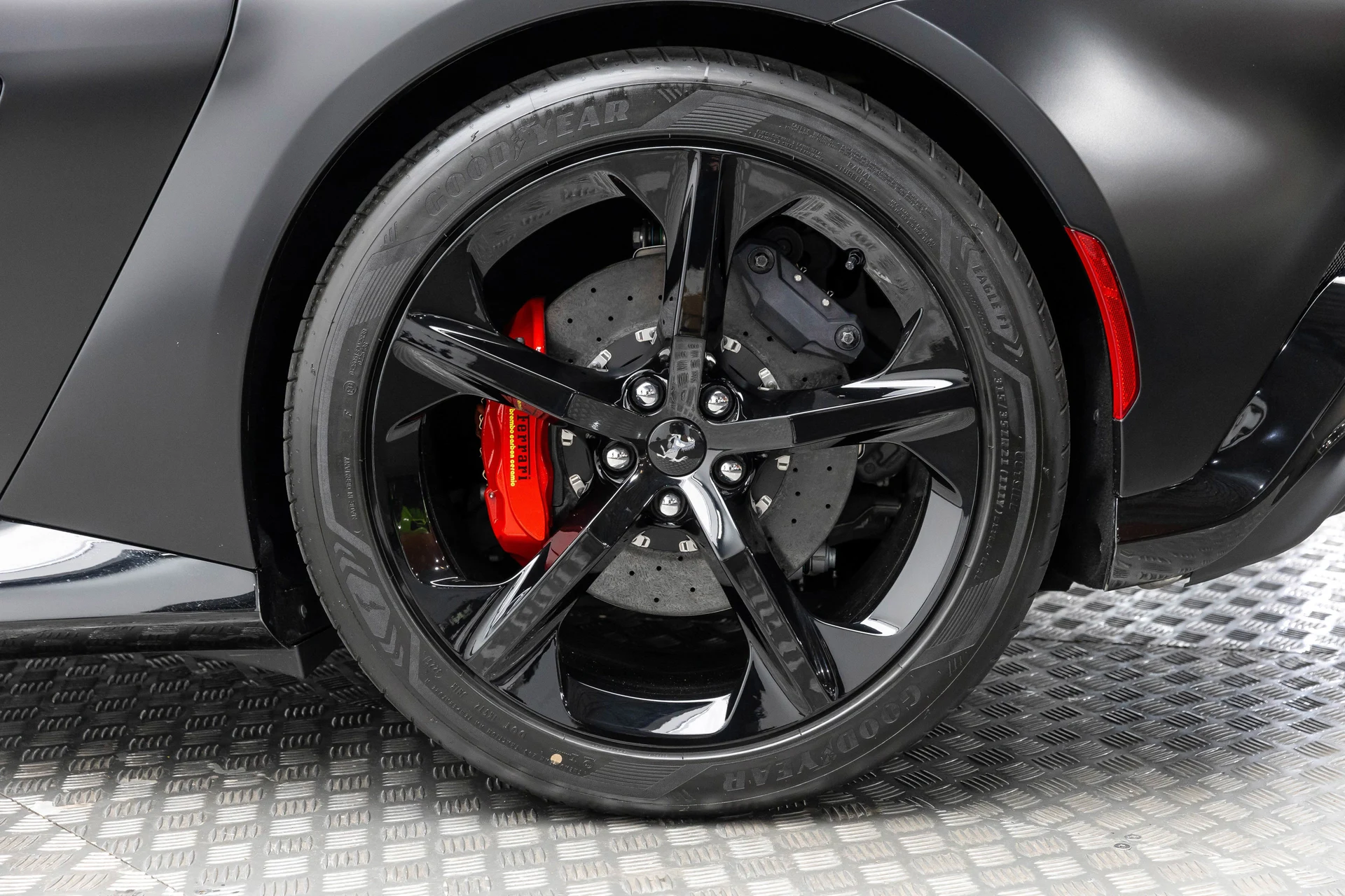 mph049_2507460180_3245ccc0bda548ec99cb355c1c906621_7d9ee88f7f