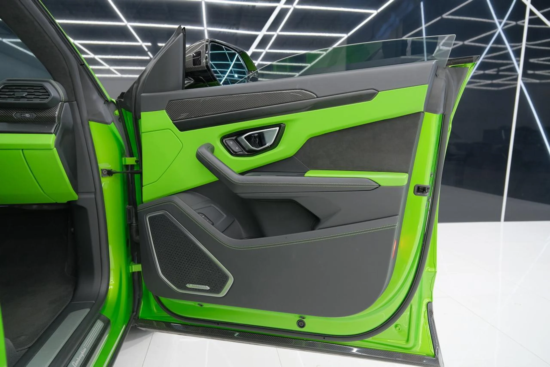 mph049_2517252661_1ac42ff4bbf8d0814329e4a95c22d42c_1b0d93048f