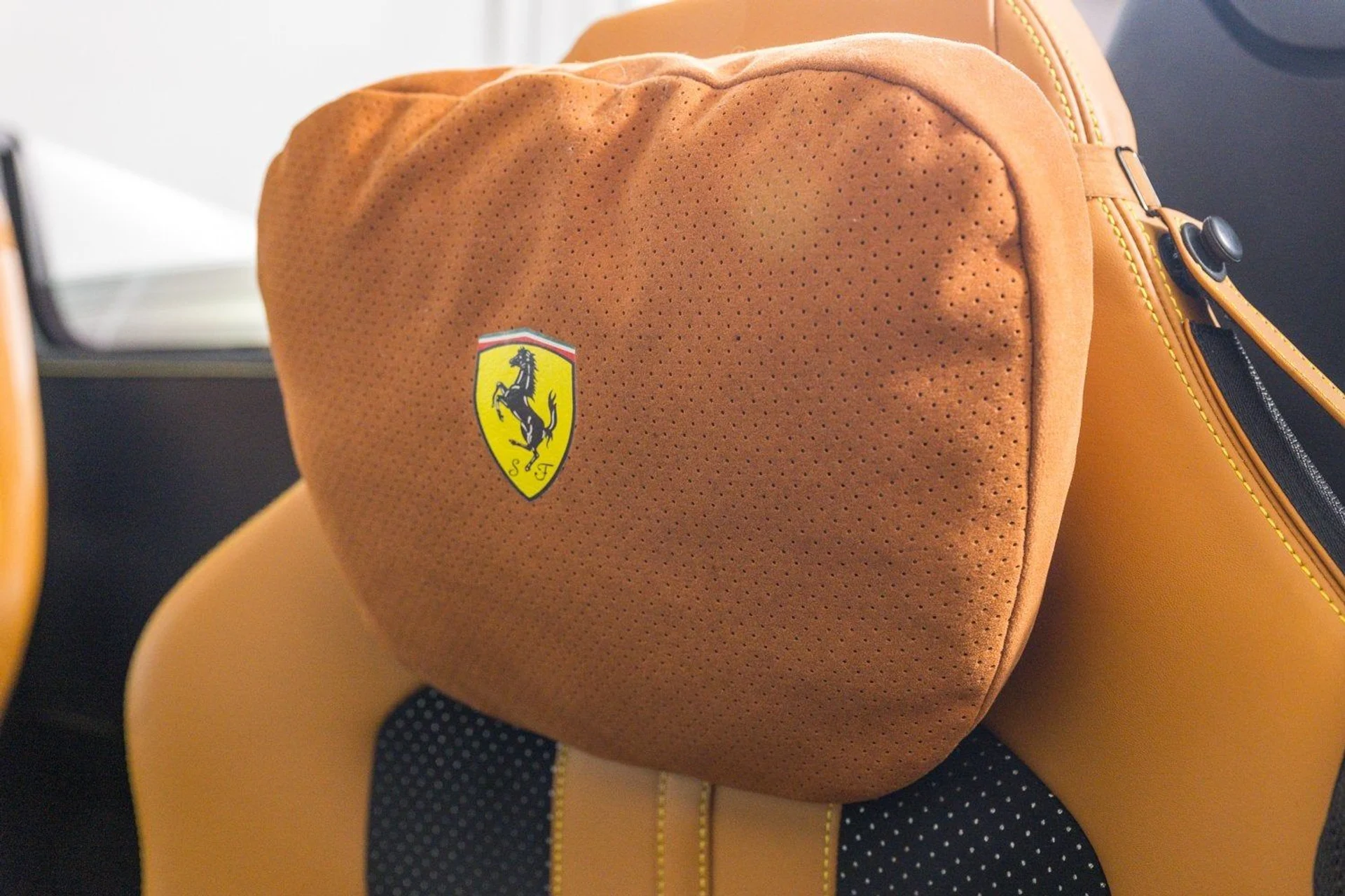 mph049_2519115744_a1876990394845e7a4397d27b51e42a7_b53f69f0f0