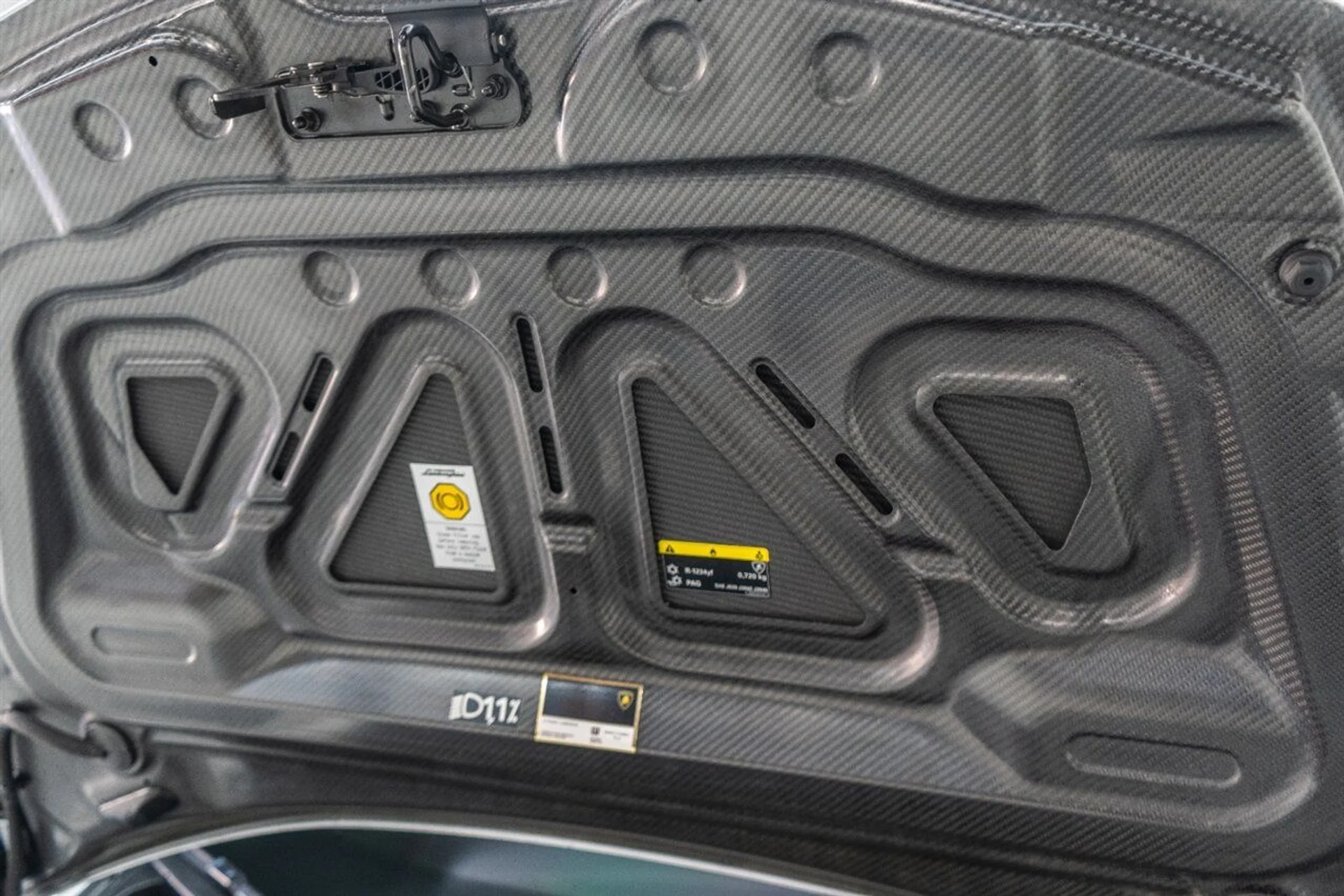 mph049_2527416491_3142794e3f_1280_813d0e0553