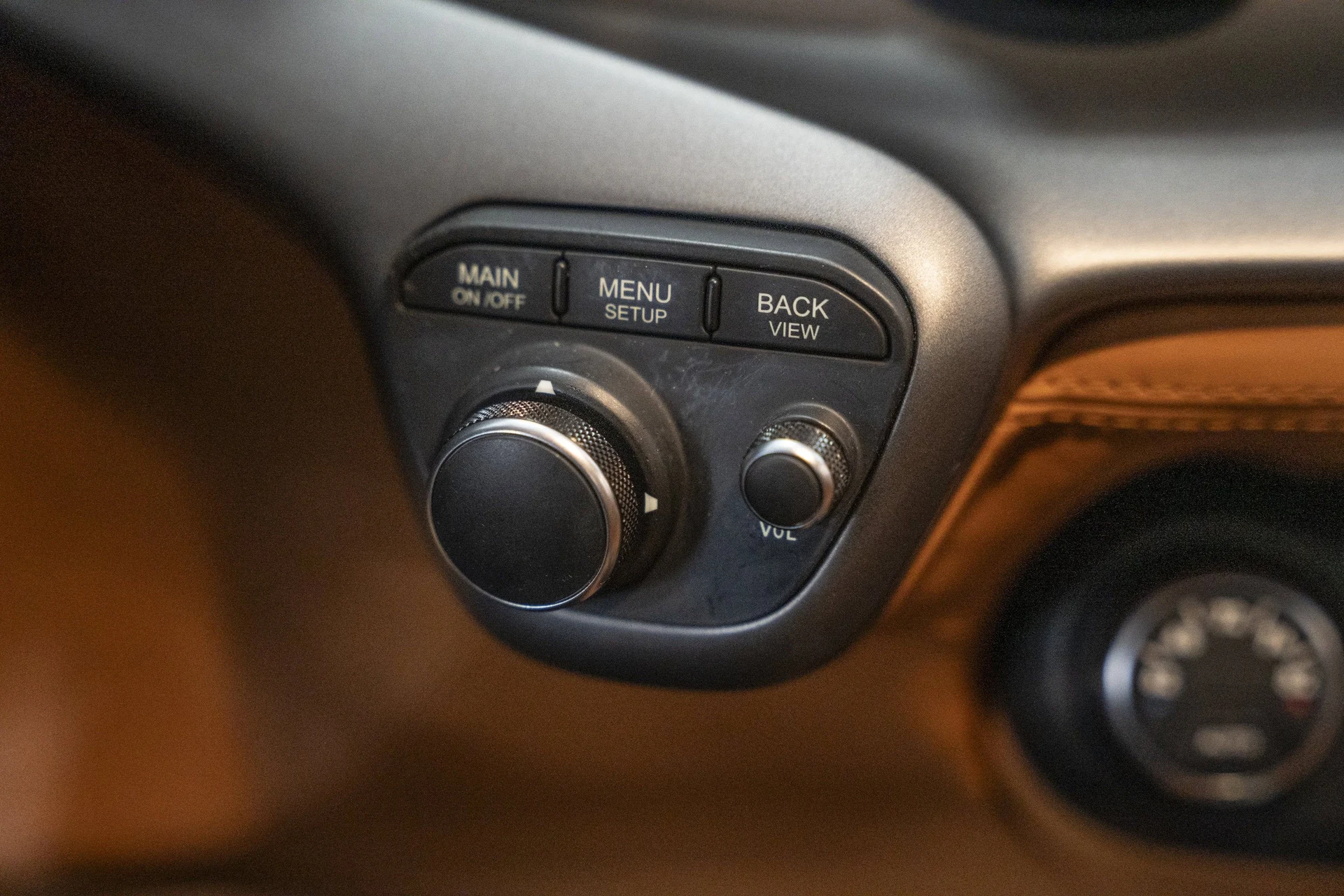 mph049_2527719595_eaa5b0095701460788ce0d2b30a56e89_f4656ec20c