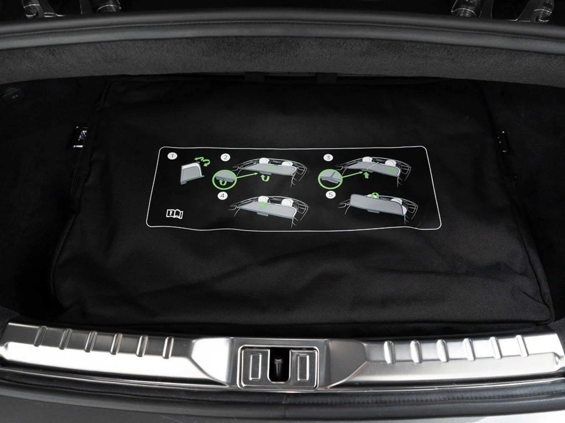 mph049_2540370837_e65069346b43388954fbd7aeb7e65e0b_769939b366