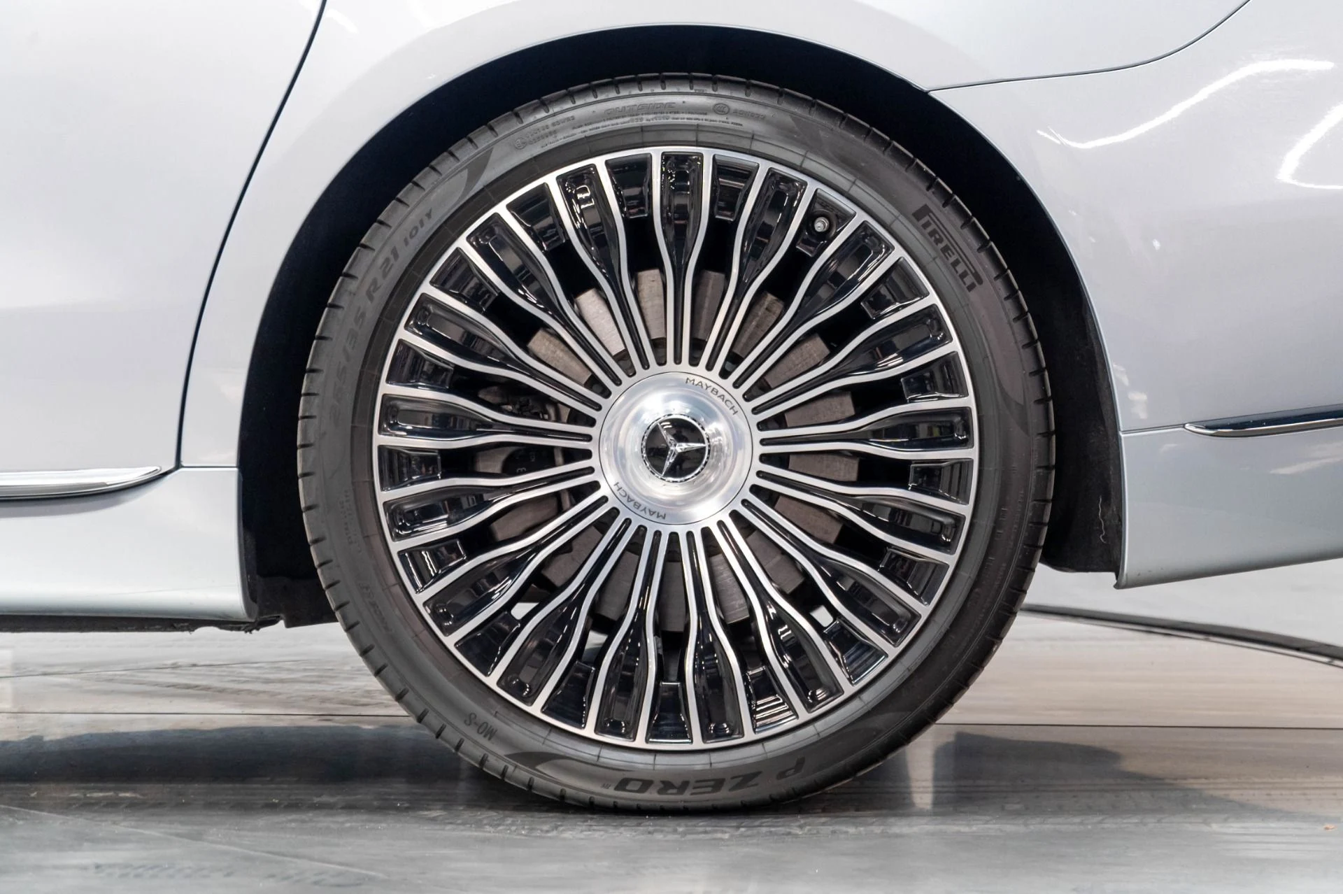 mph049_2557232992_Used_2024_Mercedes_Benz_S_Class_Maybach_S_680_4_MATIC_1777501614_3aa69969e1