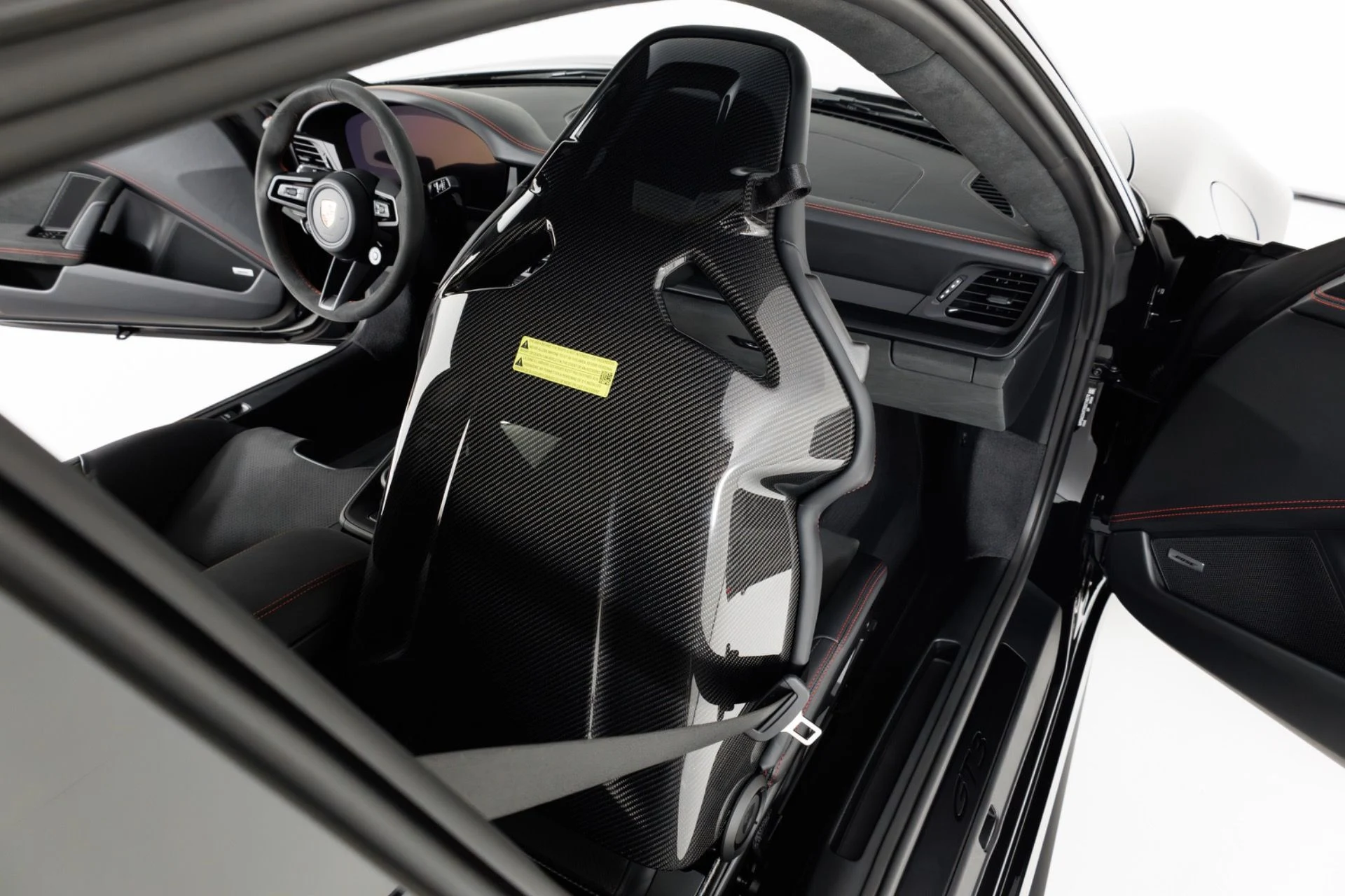 mph049_2561617538_Used_2025_Porsche_911_GT_3_1777072064_37d72dd75a