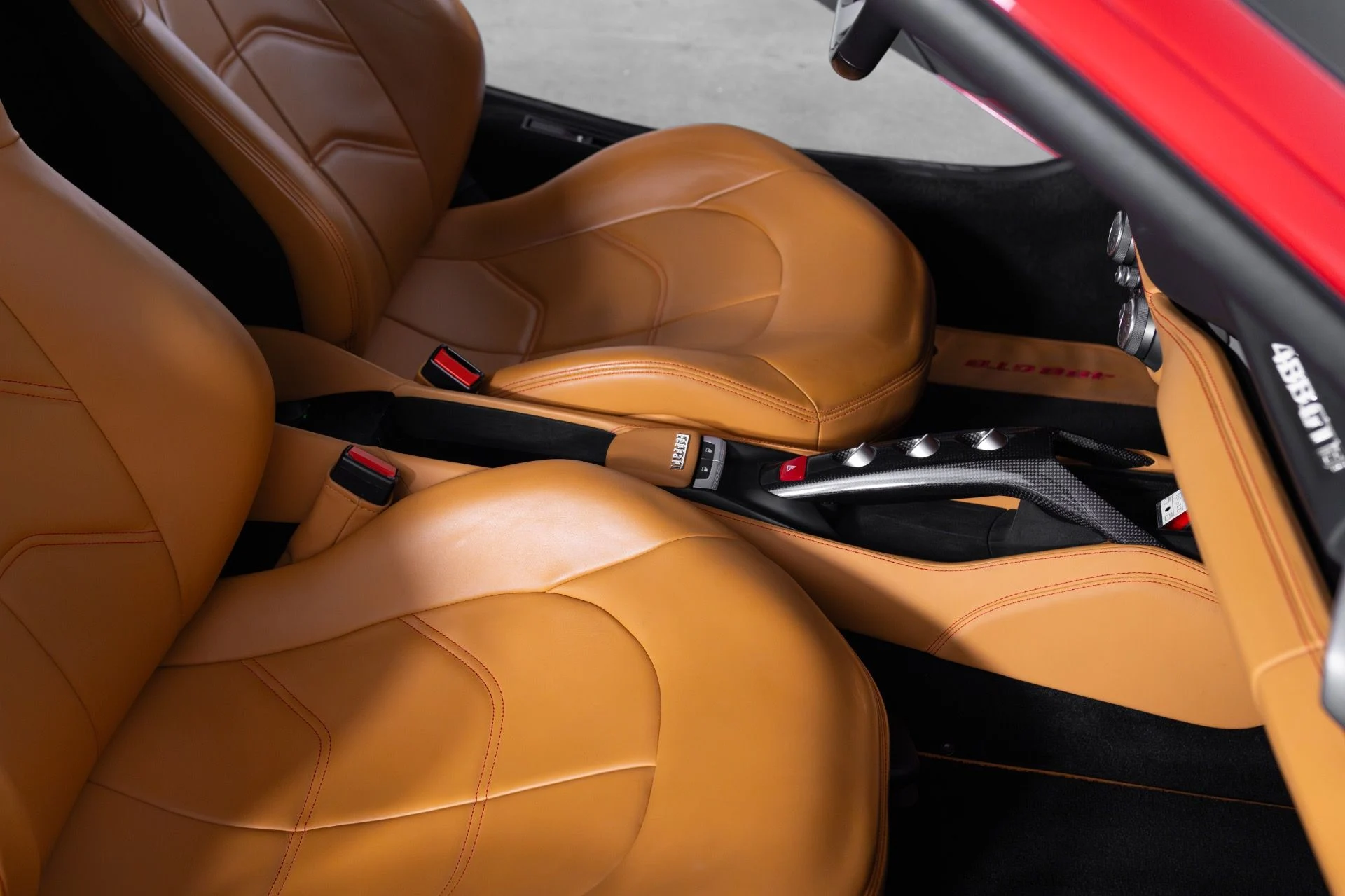 mph049_2563334584_Used_2017_Ferrari_488_GTB_1781726957_8642c62cbb