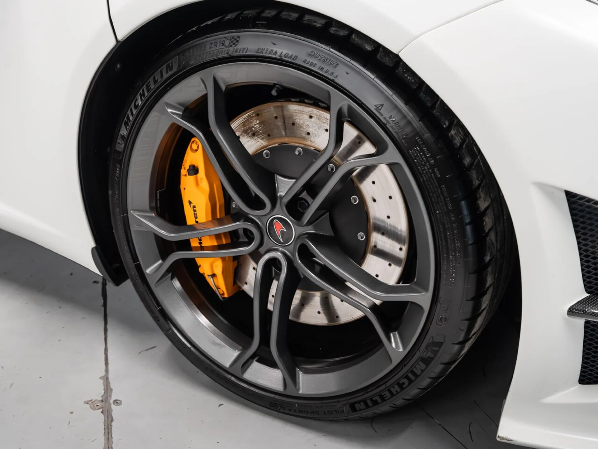 mph049_2583709650_mclaren_mp4_12c_2012_1c00e633d6