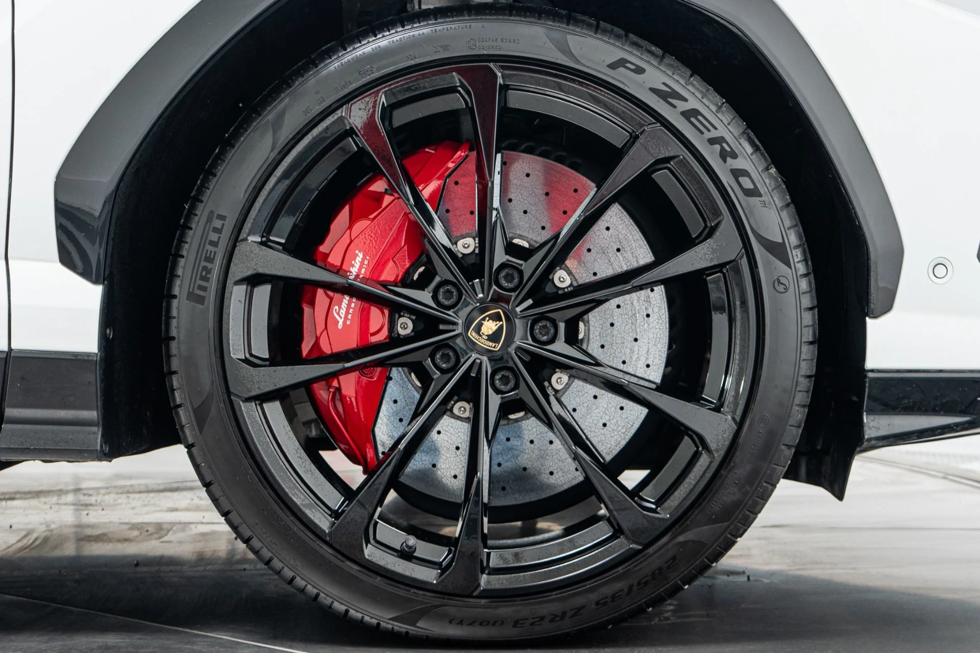 mph049_2594396071_Used_2021_Lamborghini_Urus_Bang_and_Olufsen_Audio_Two_Tone_Interior_641_Horsepower_1773860440_450da39594