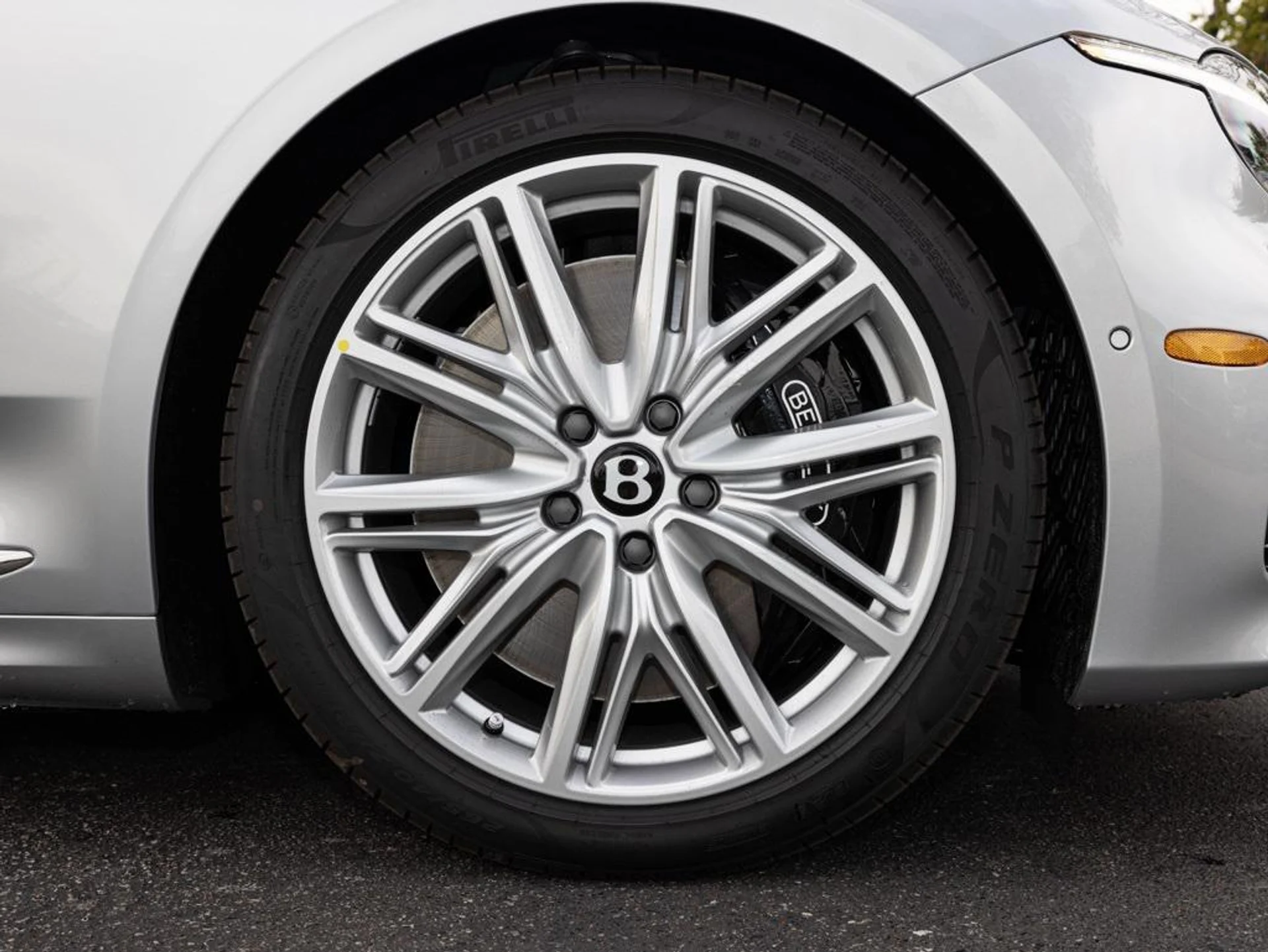 mph049_2604467119_465279749_68f8b5dadc0639249906f813_06f638df90