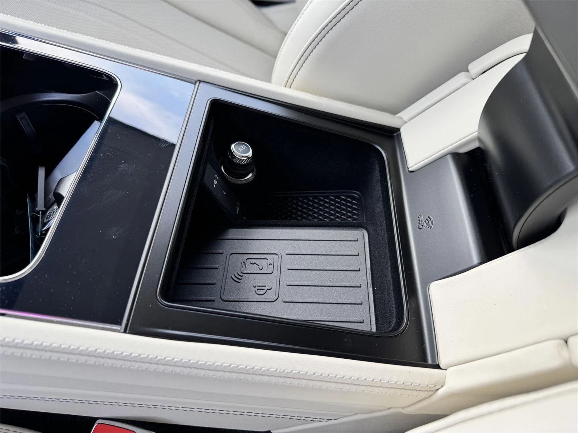 mph049_2612315269_ca1dbec45f5bf702e478d8dda5150b2c_18832a3f55