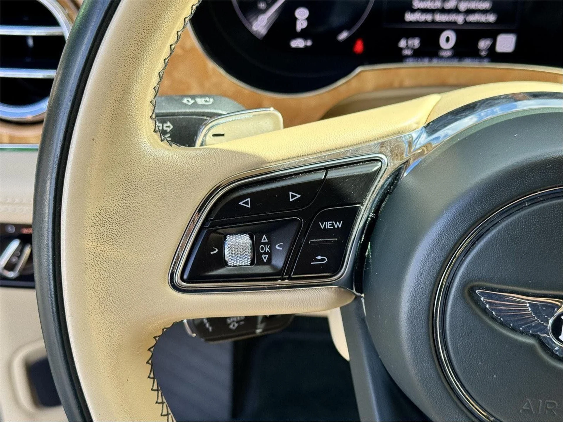 mph049_2619994289_8b1b66d265f09fe33399409bc5faed4d_56af4ad4c9