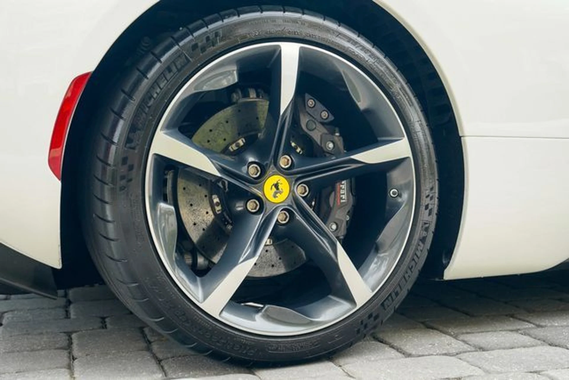 mph049_2625448981_22977808_50_333f46a14d