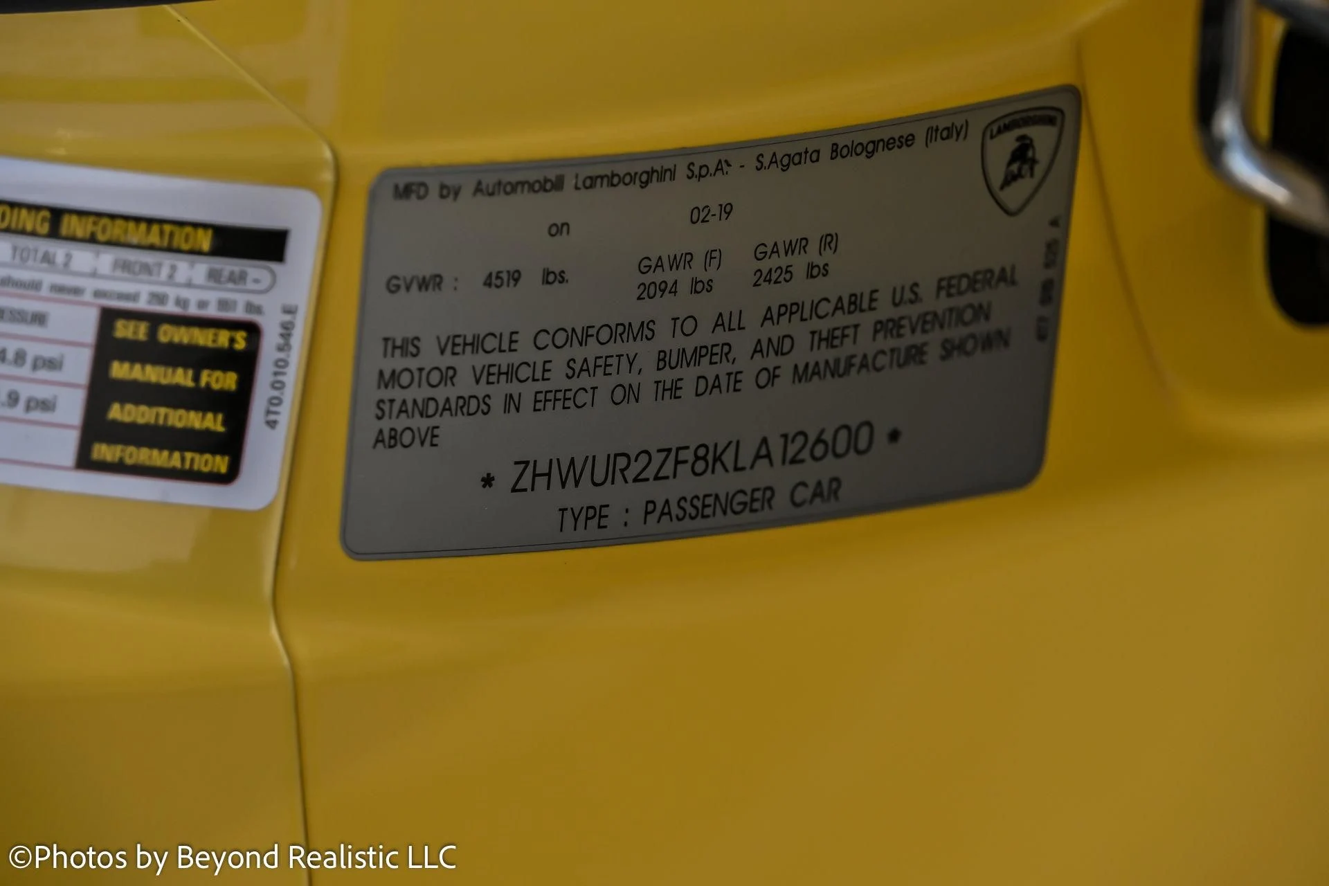 mph049_2628221005_Used_2019_Lamborghini_Huracan_Spyder_LP_580_2_1759241365_f861039758