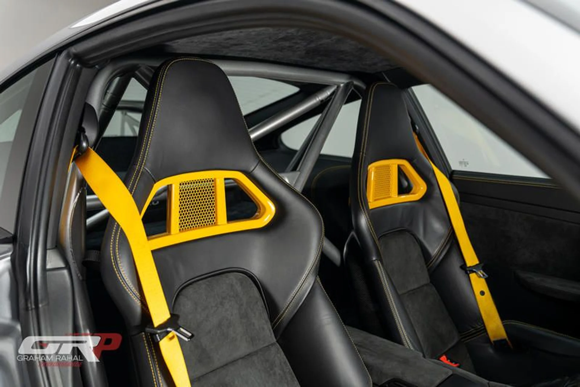 mph049_2632245960_EE_560140_BB_59_4_B7_F_A61_D_C3_B736492528_10e5fc8cda