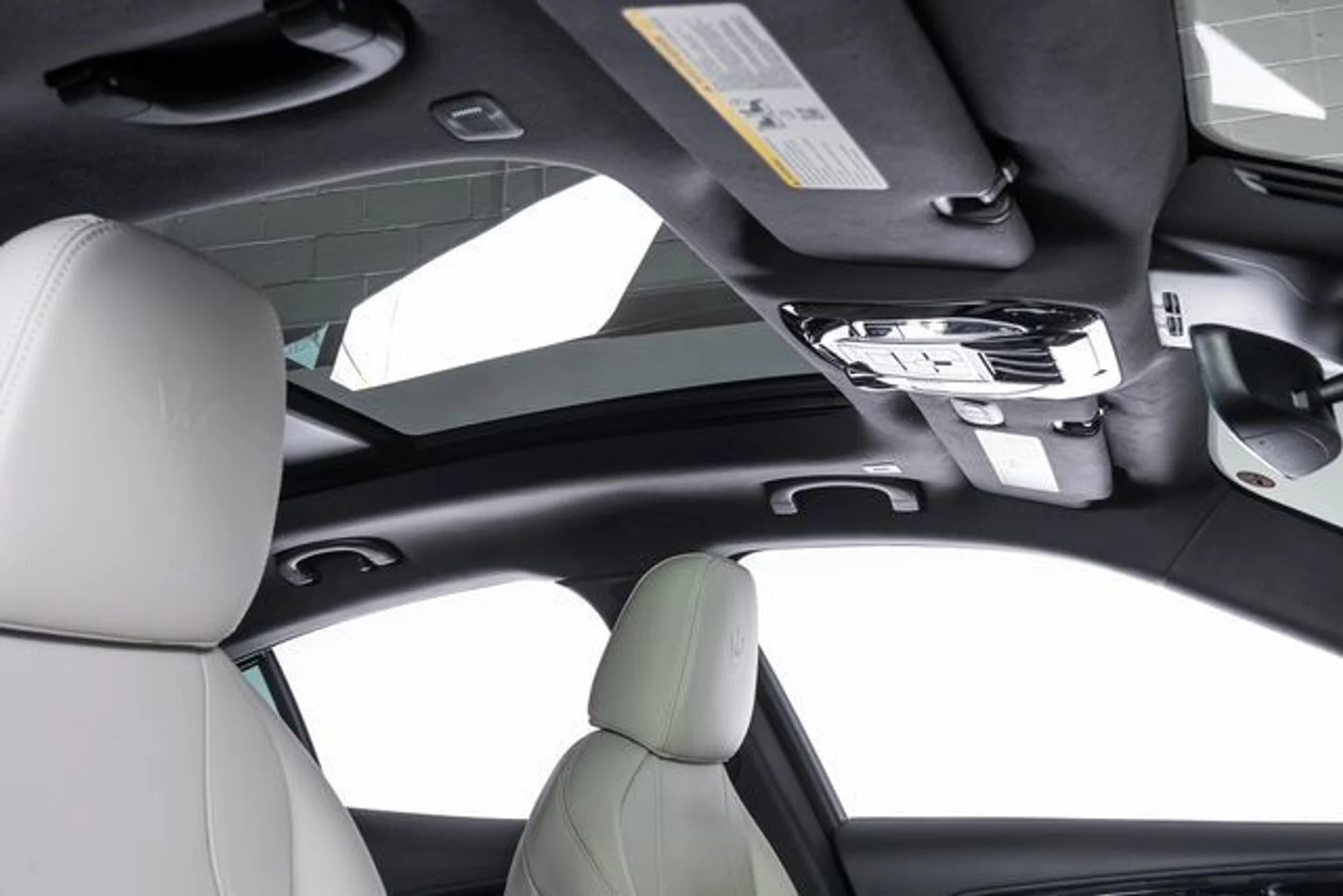 mph049_2633256605_ff64e5c7601ad761f382241ee94d6825x_af2c9a89cc