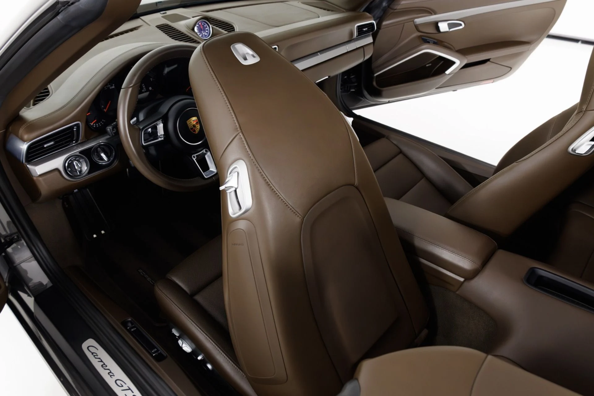 mph049_264465515_Used_2017_Porsche_911_Carrera_GTS_1773687350_4d6311db51